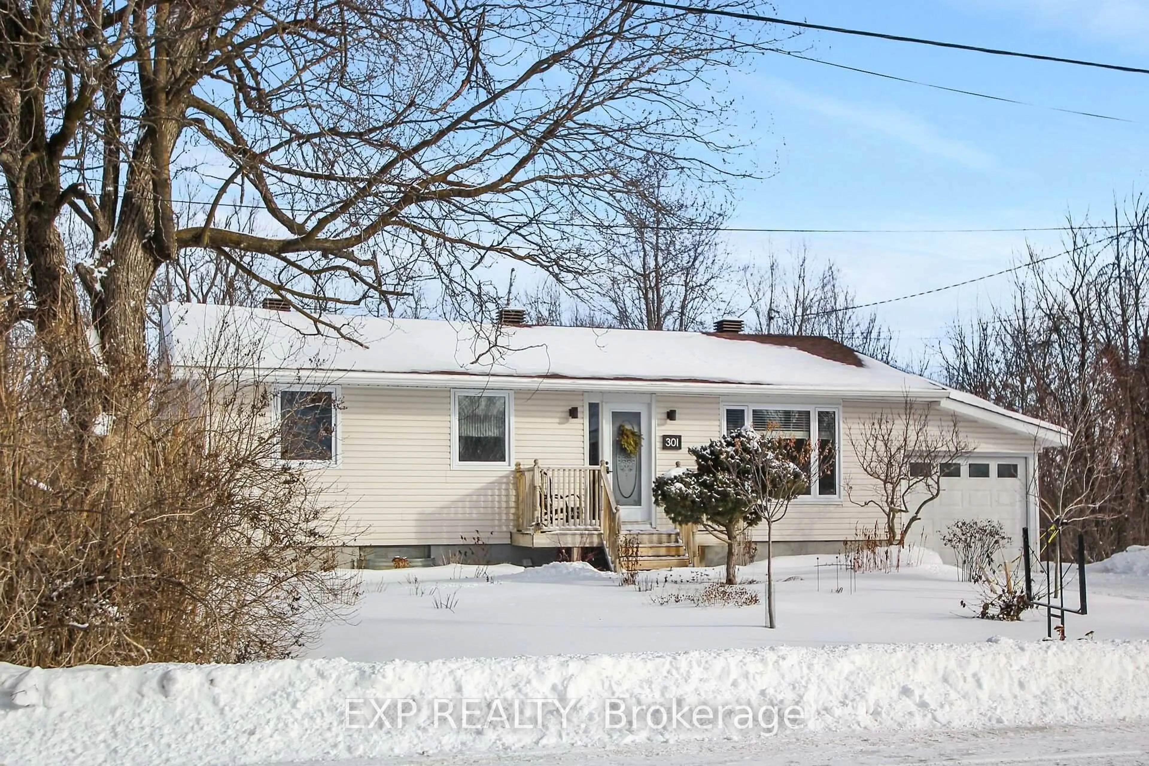 Unknown for 301 Water St, Almonte Ontario K0A 1A0