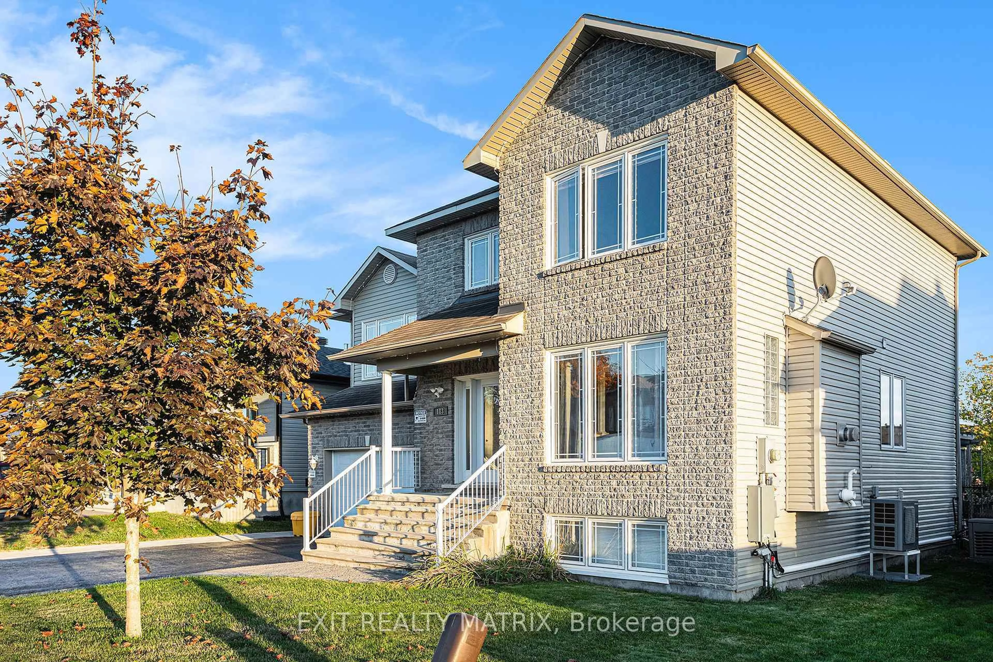 Home with brick exterior material, street for 183 Filion St, Russell Ontario K0A 1W0