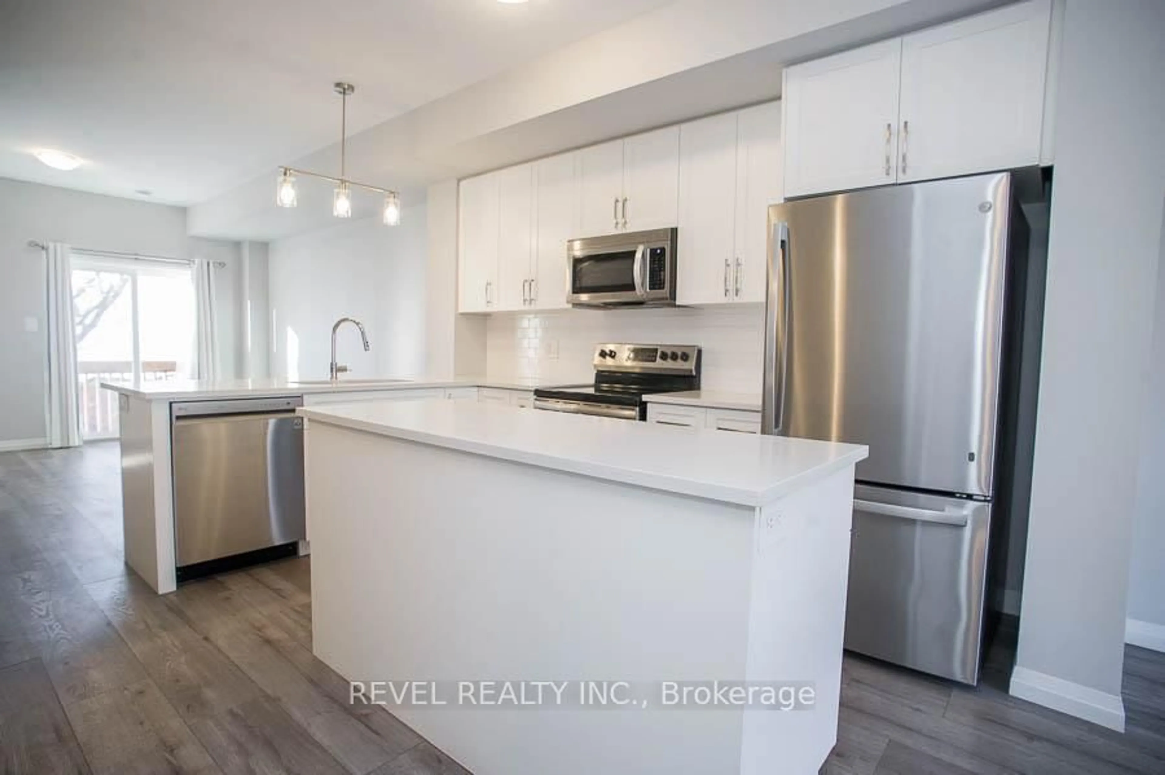 Open concept kitchen, unknown for 720 Grey St #28, Brantford Ontario N3S 0K2