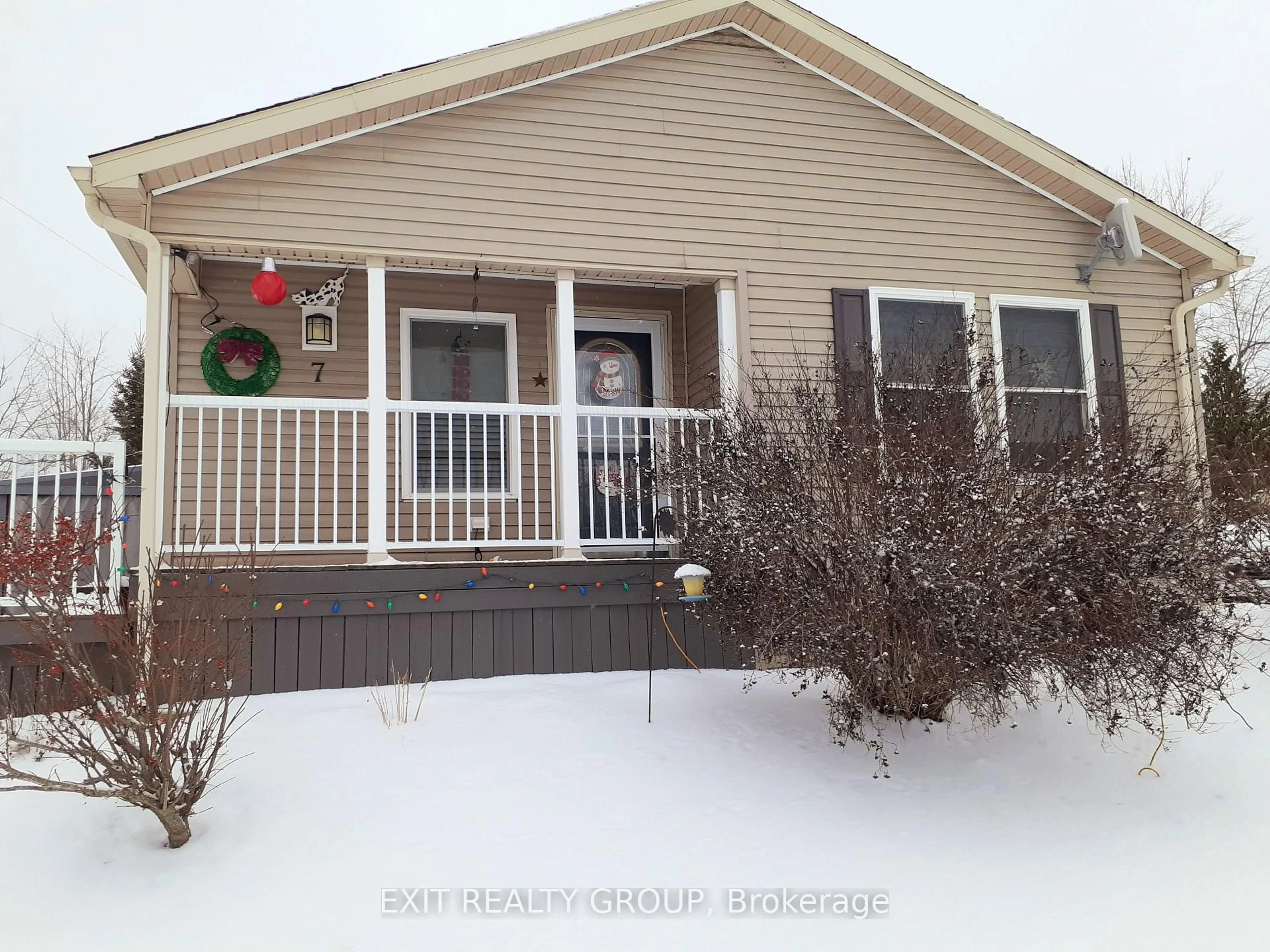 Home with vinyl exterior material, street for 7-152 CONCESSION RD 11 W, Trent Hills Ontario K0L 1Y0