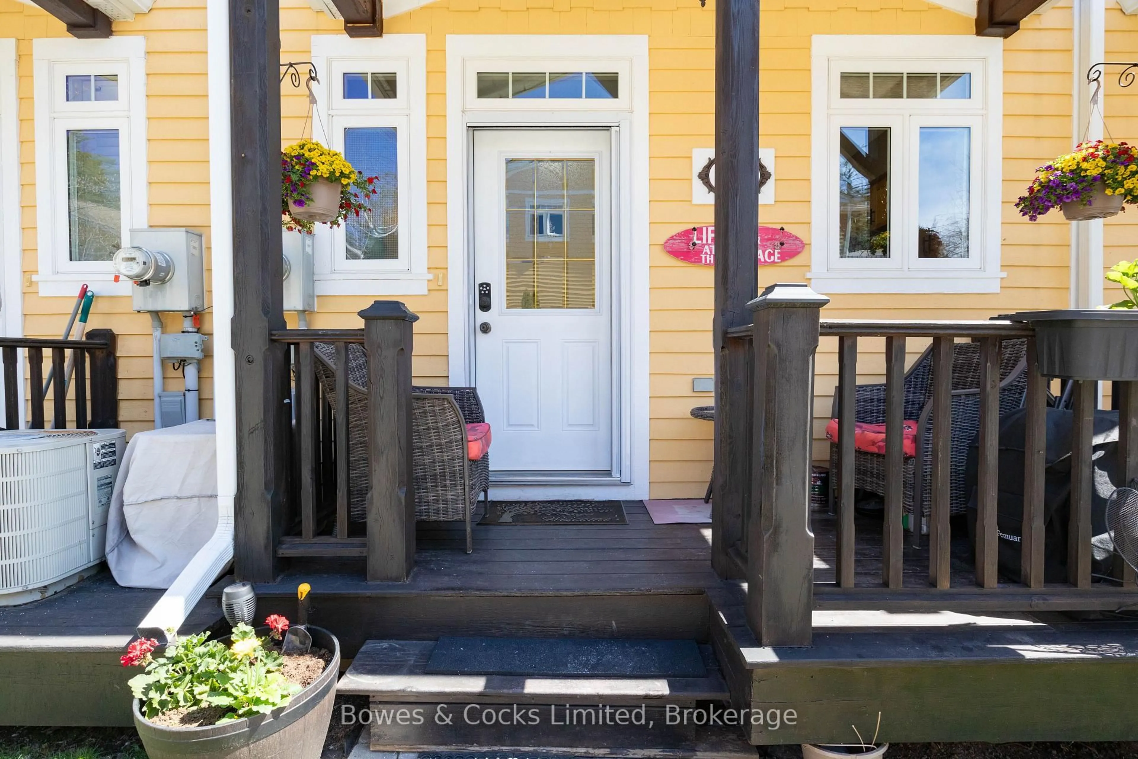 Indoor entryway for 1579 Anstruther Lake Rd #18, North Kawartha Ontario K0L 1A0