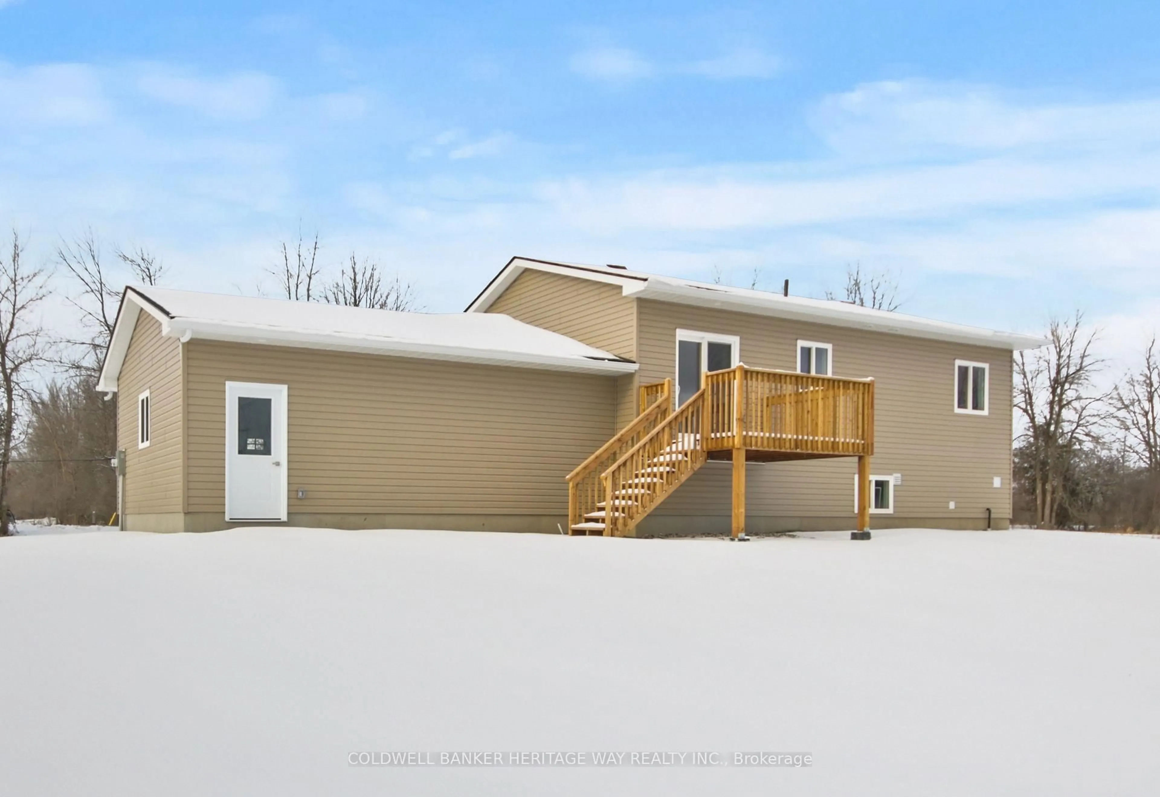 Home with vinyl exterior material, unknown for 2435 Drummond Conc 7 Rd, Perth Ontario K7H 0L8