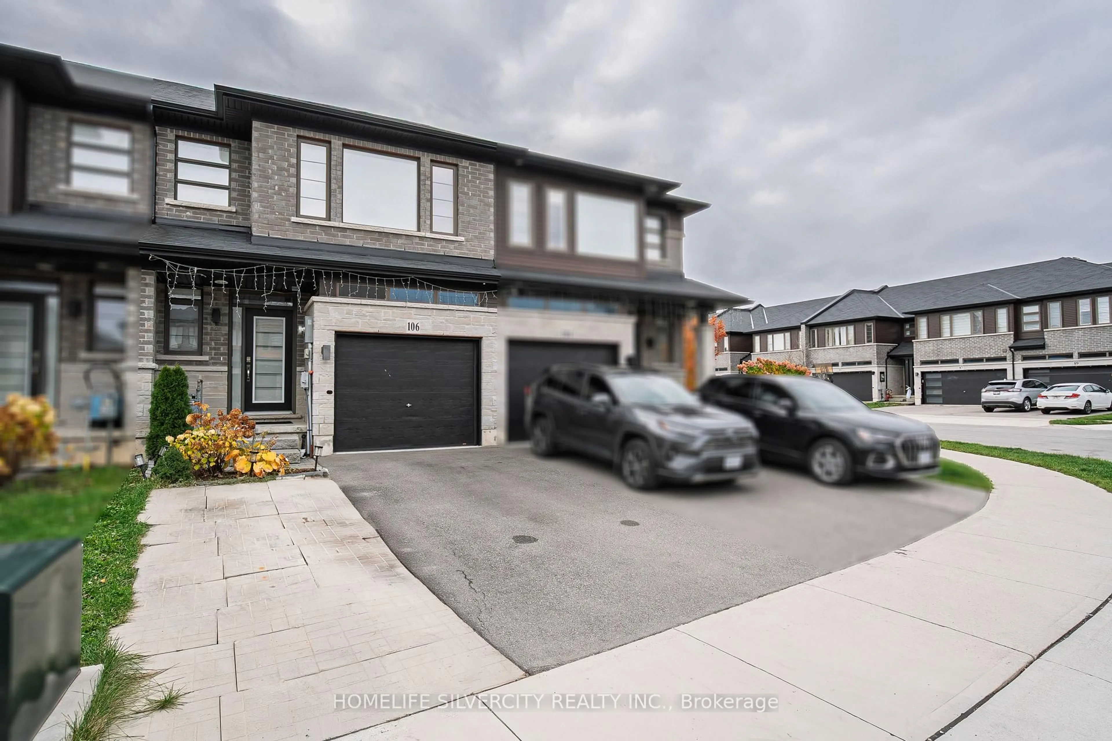 Unknown for 106 Columbus Gate, Hamilton Ontario L8J 0L3