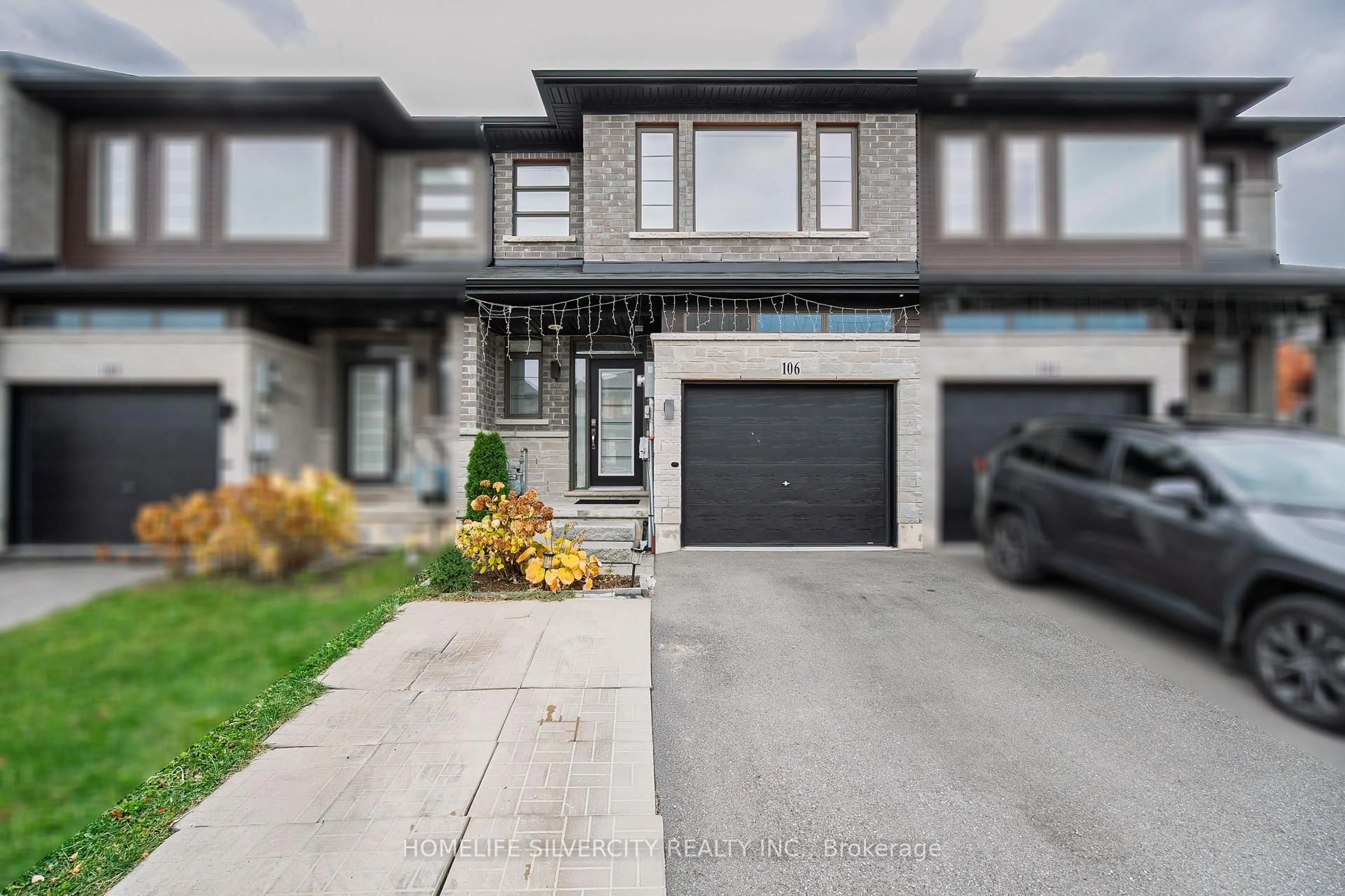 Home with brick exterior material, street for 106 Columbus Gate, Hamilton Ontario L8J 0L3