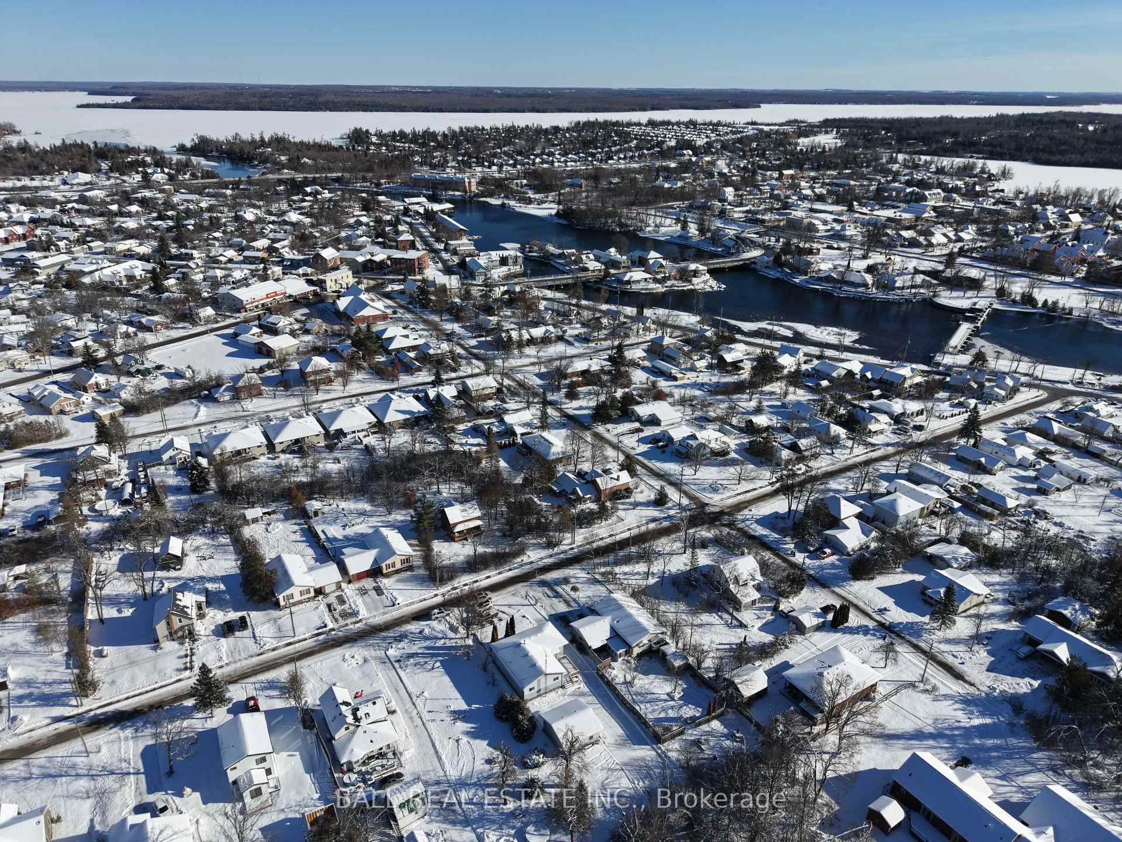A pic from outside/outdoor area/front of a property/back of a property/a pic from drone, street for 48 Head St, Kawartha Lakes Ontario K0M 1A0