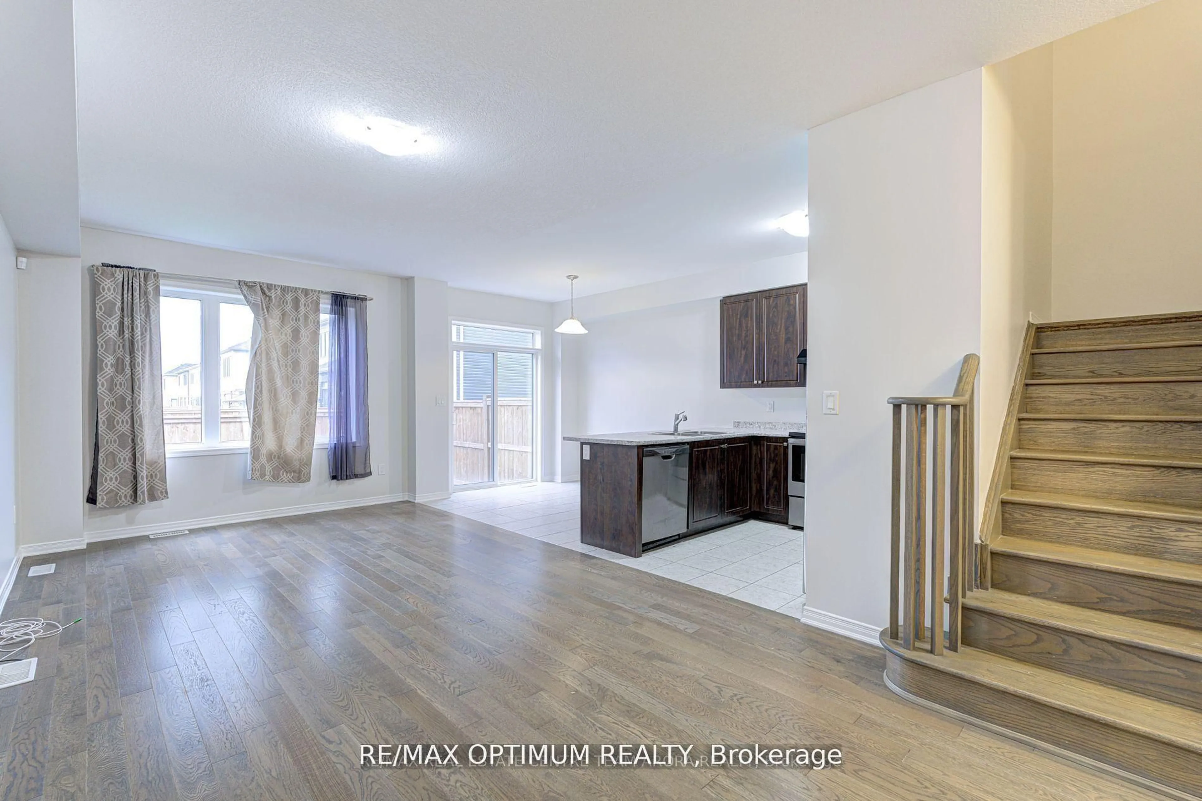 A pic of a room for 79 Oaktree Dr, Haldimand Ontario N3W 0C7