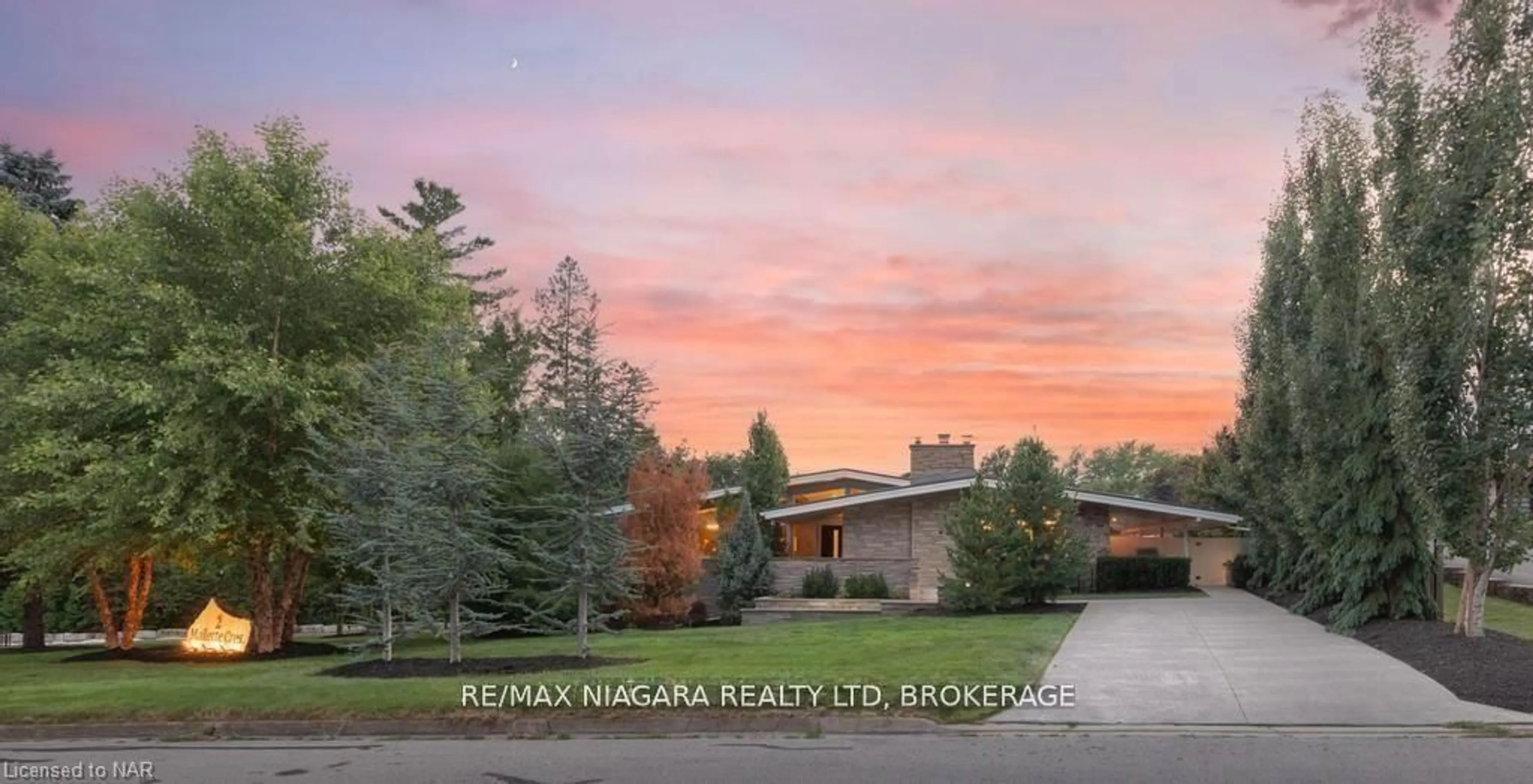 Unknown for 2 Mallette Cres, Niagara-on-the-Lake Ontario L0S 1J0