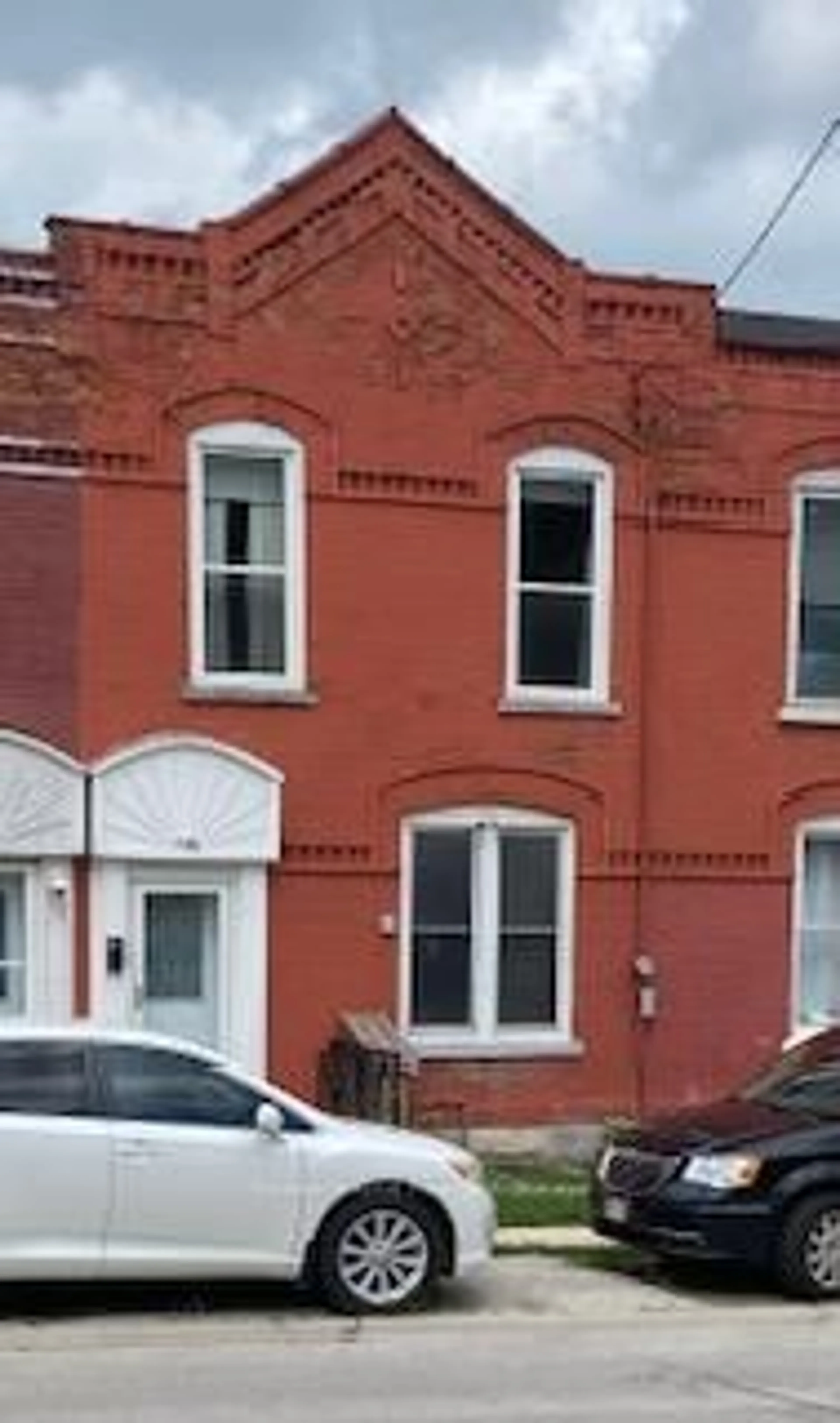 Unknown for 1766 3rd Ave, Owen Sound Ontario N4K 2M4