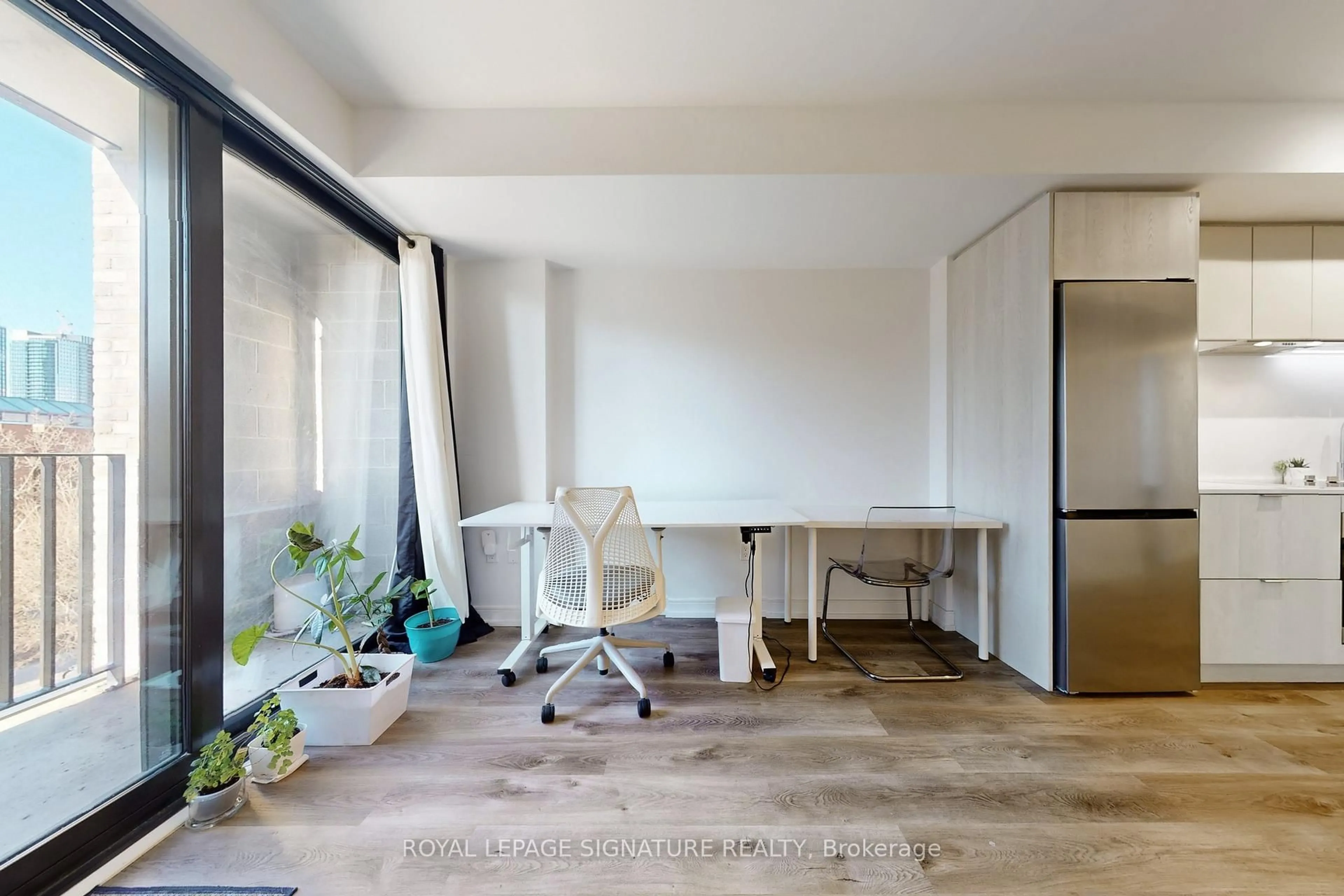 A pic of a room for 1 Jarvis St #315, Hamilton Ontario L8R 0A8