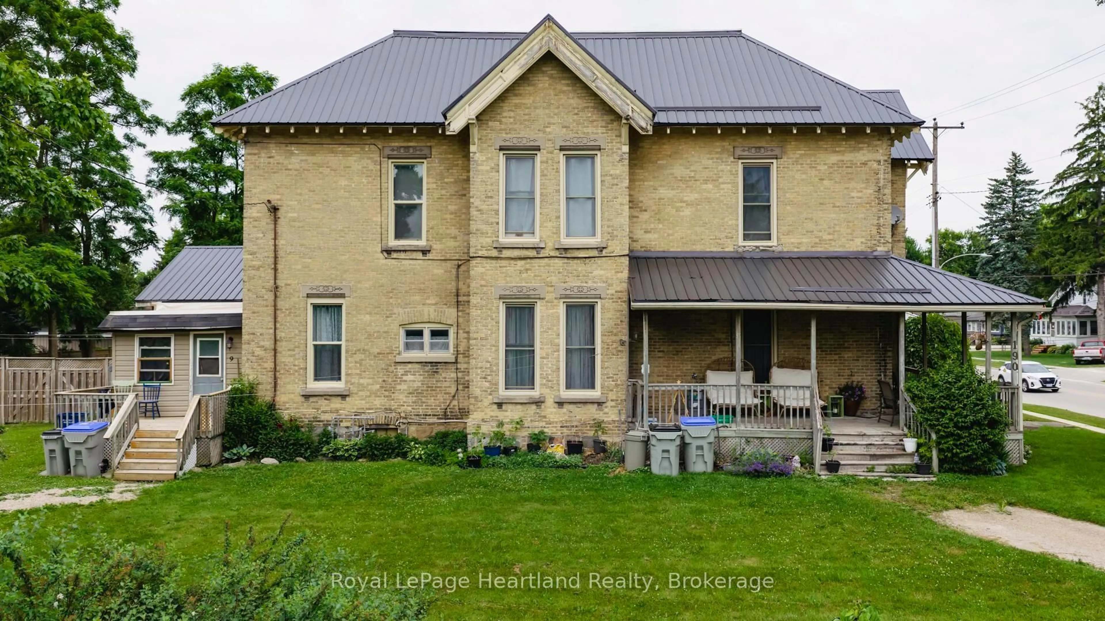 Home with brick exterior material, building for 190 Albert St, Central Huron Ontario N0M 1L0