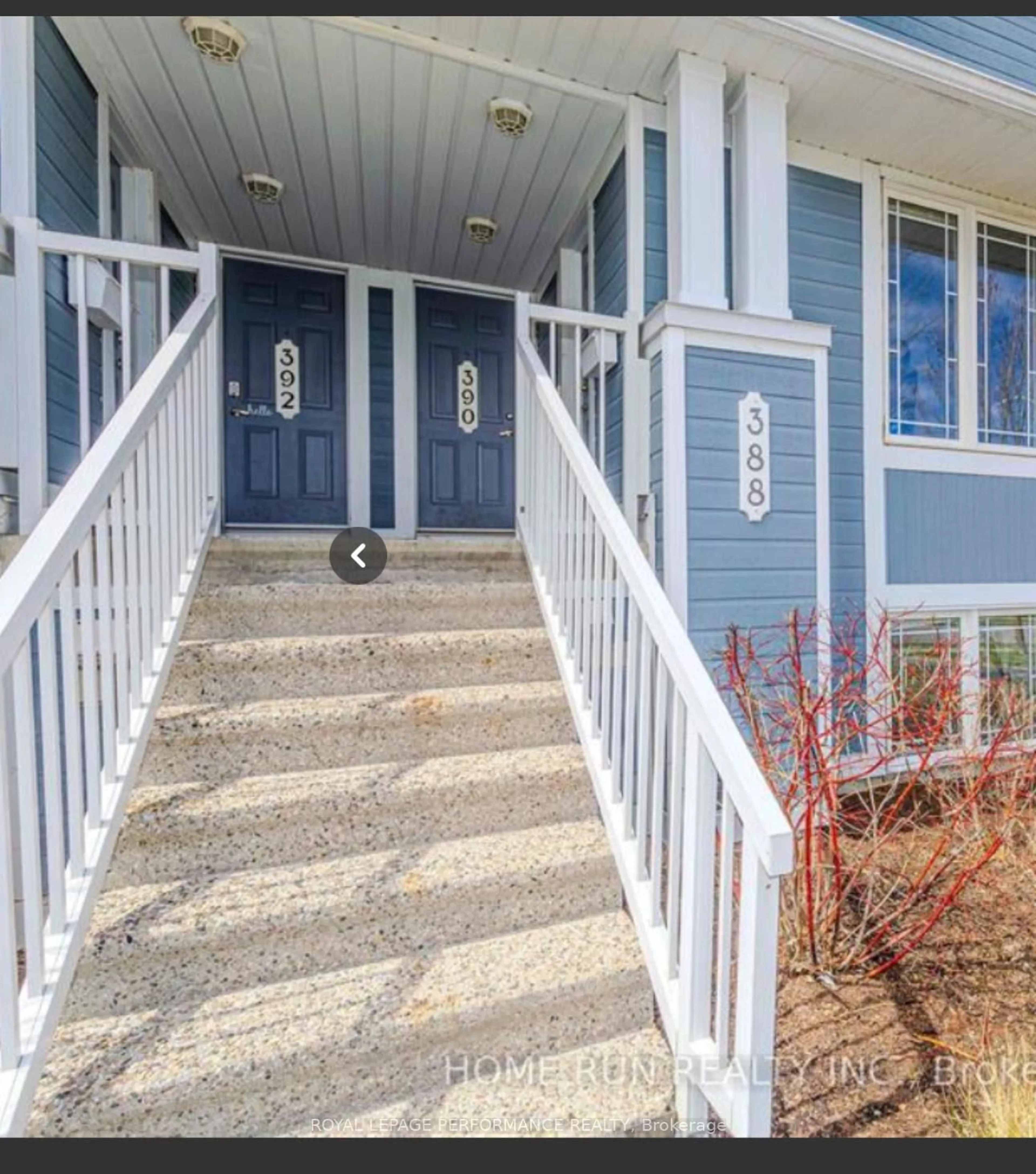 Unknown for 390 CROWNRIDGE Dr, Kanata Ontario K2M 3A4