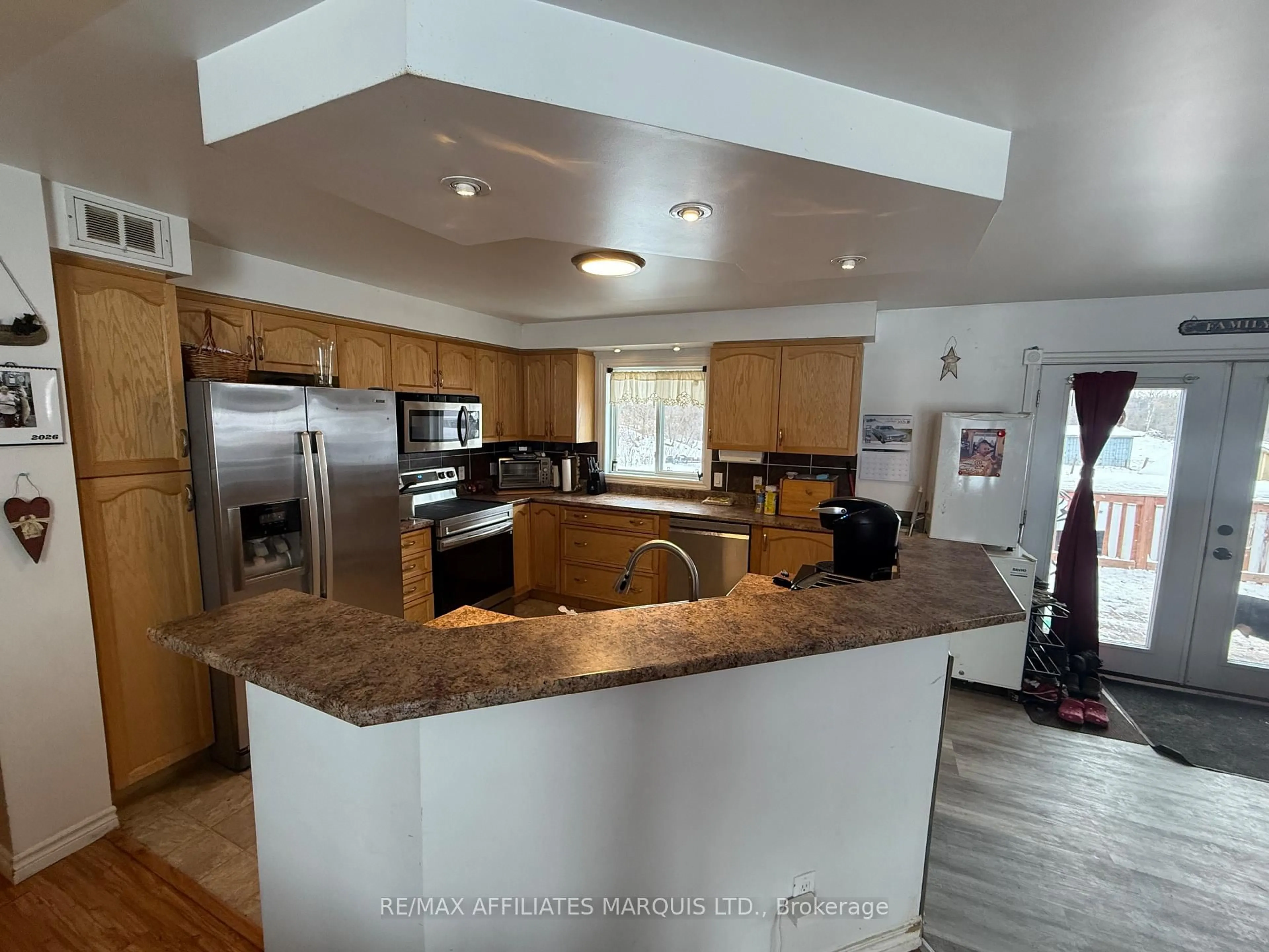 Open concept kitchen, unknown for 16902 Myers Rd, South Stormont Ontario K0C 2A0