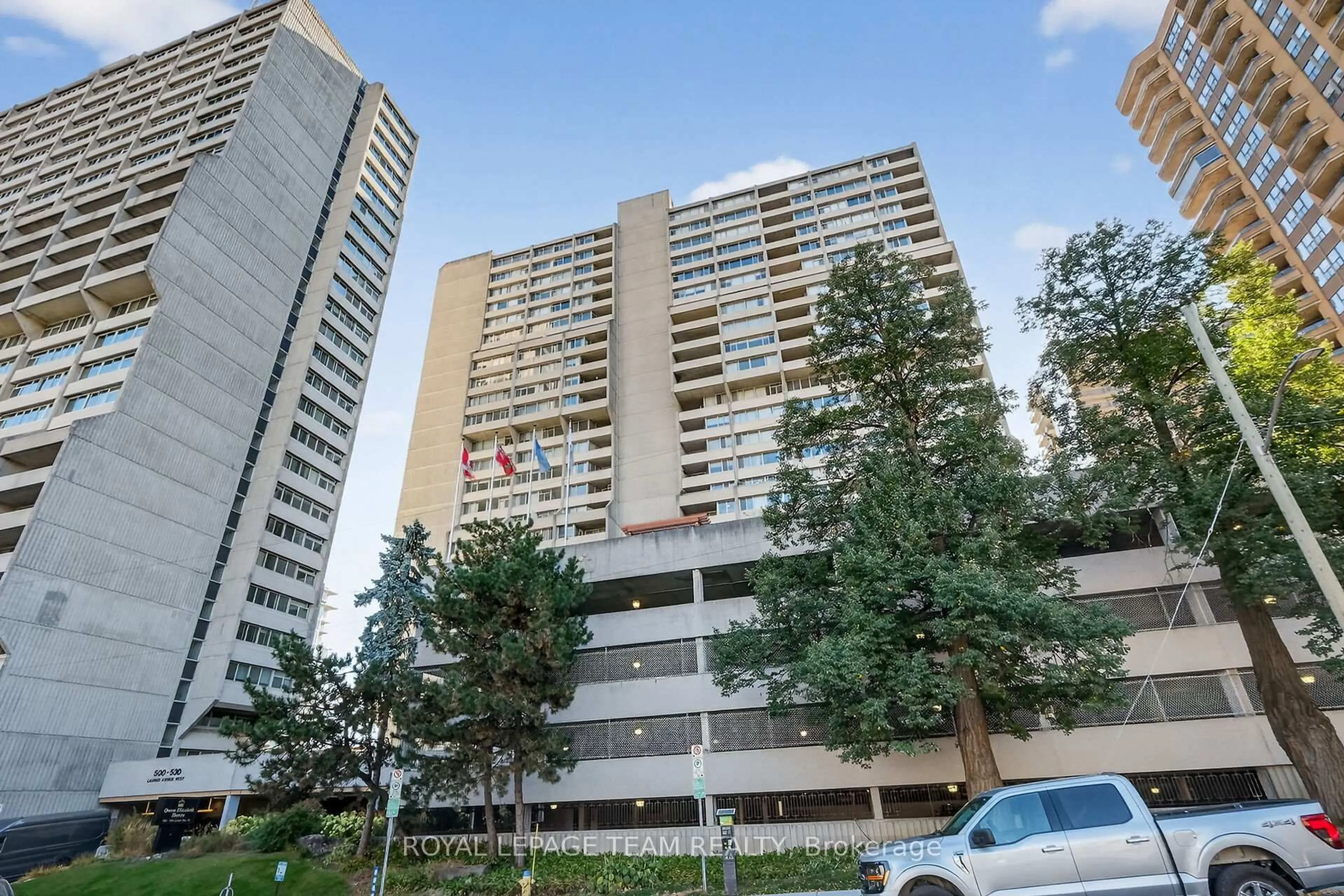 Unknown for 530 Laurier Ave #1801, Ottawa Ontario K1R 7T1