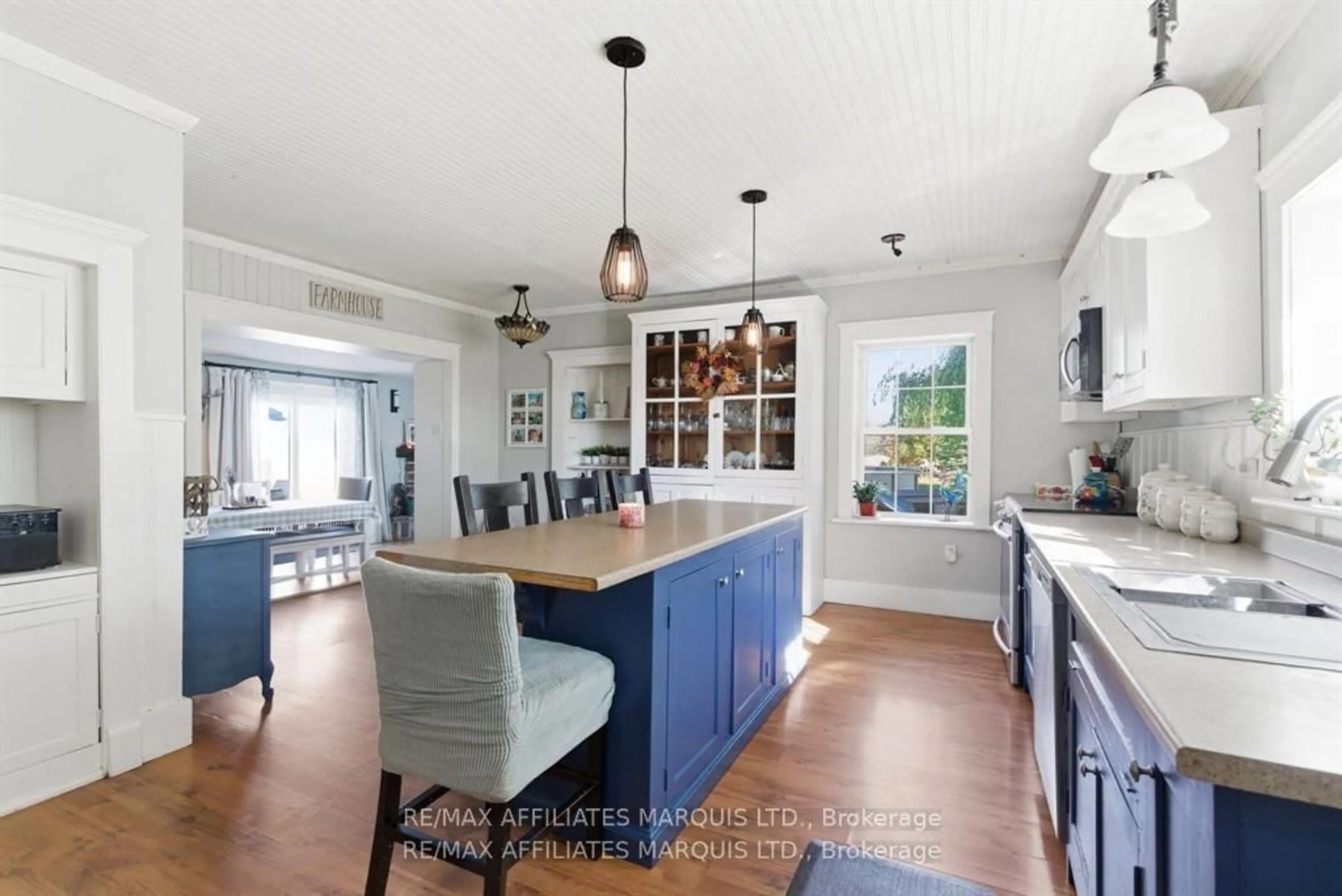 Open concept kitchen, ceramic/tile floor for 20267 COUNTY ROAD 18 Rd, South Glengarry Ontario K0C 2J0