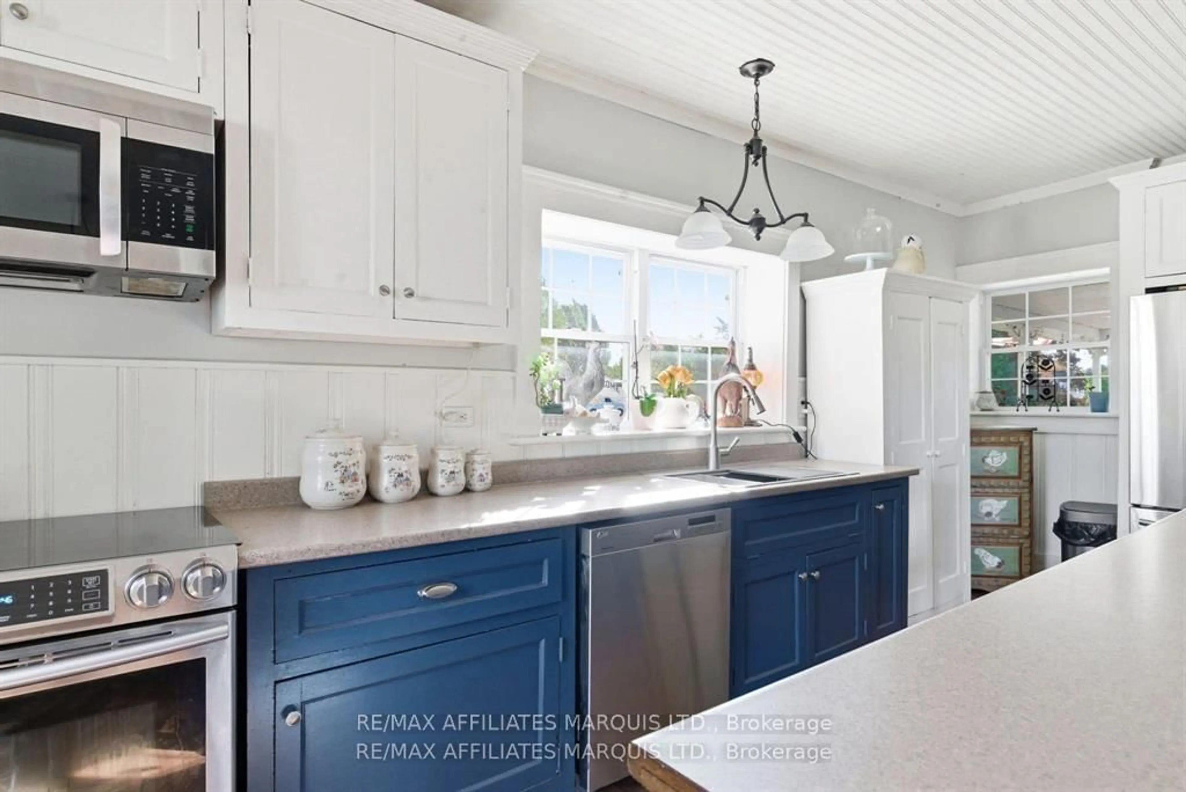 Open concept kitchen, ceramic/tile floor for 20267 COUNTY ROAD 18 Rd, South Glengarry Ontario K0C 2J0