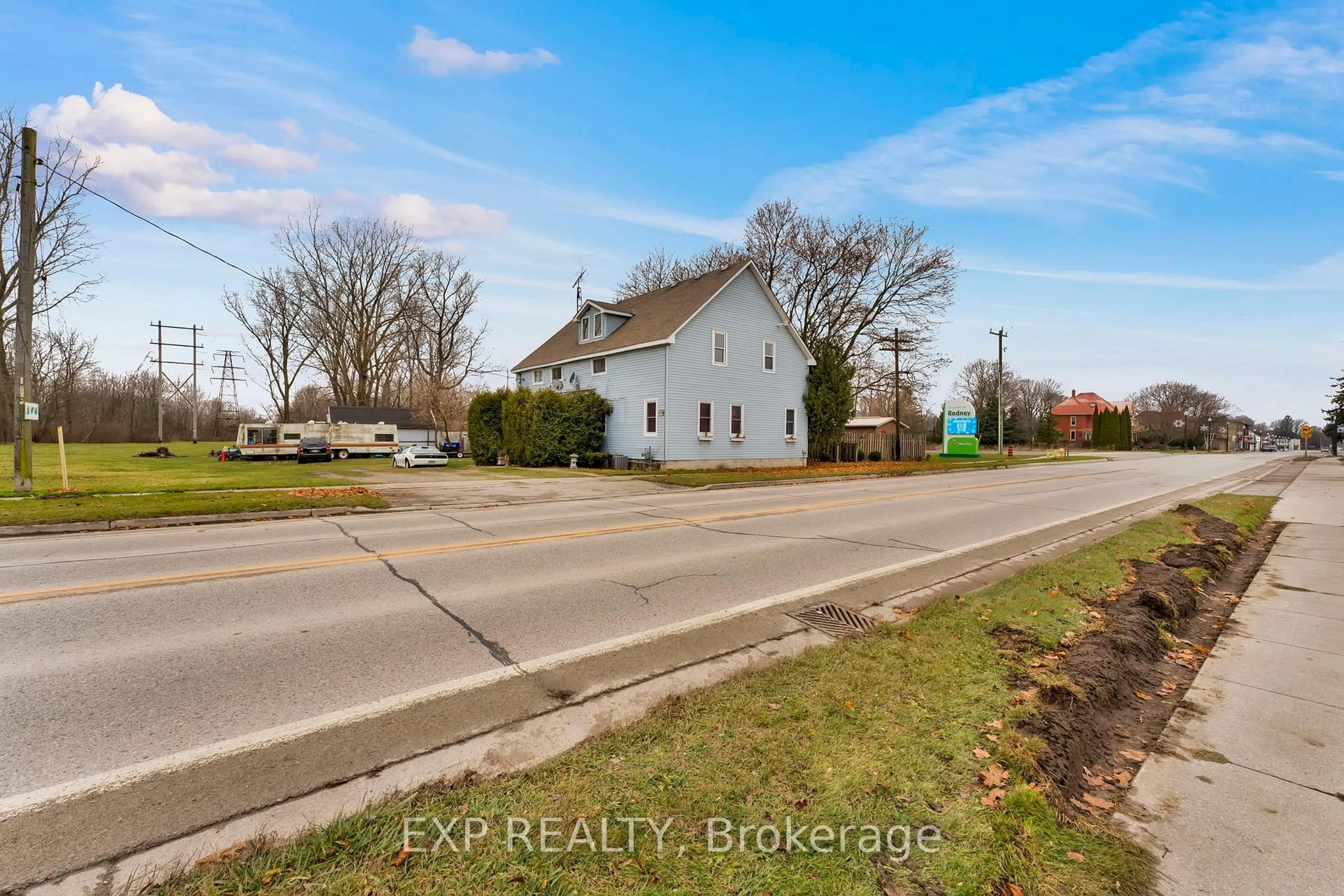 A pic from outside/outdoor area/front of a property/back of a property/a pic from drone, street for 194 Furnival Rd, West Elgin Ontario N0L 2C0