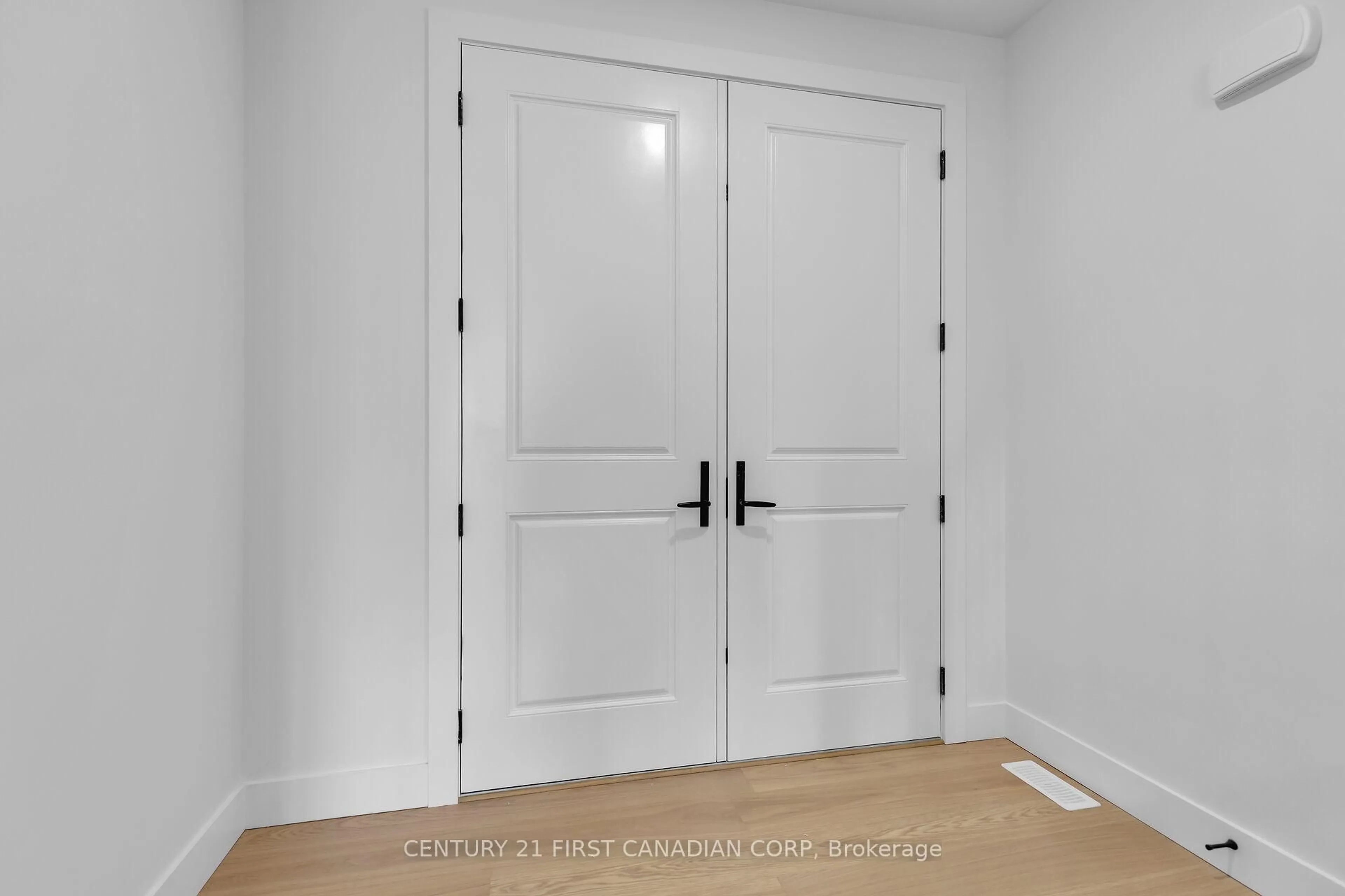 Indoor entryway for Lot 207 Hobbs Dr, London South Ontario N6G 2H6