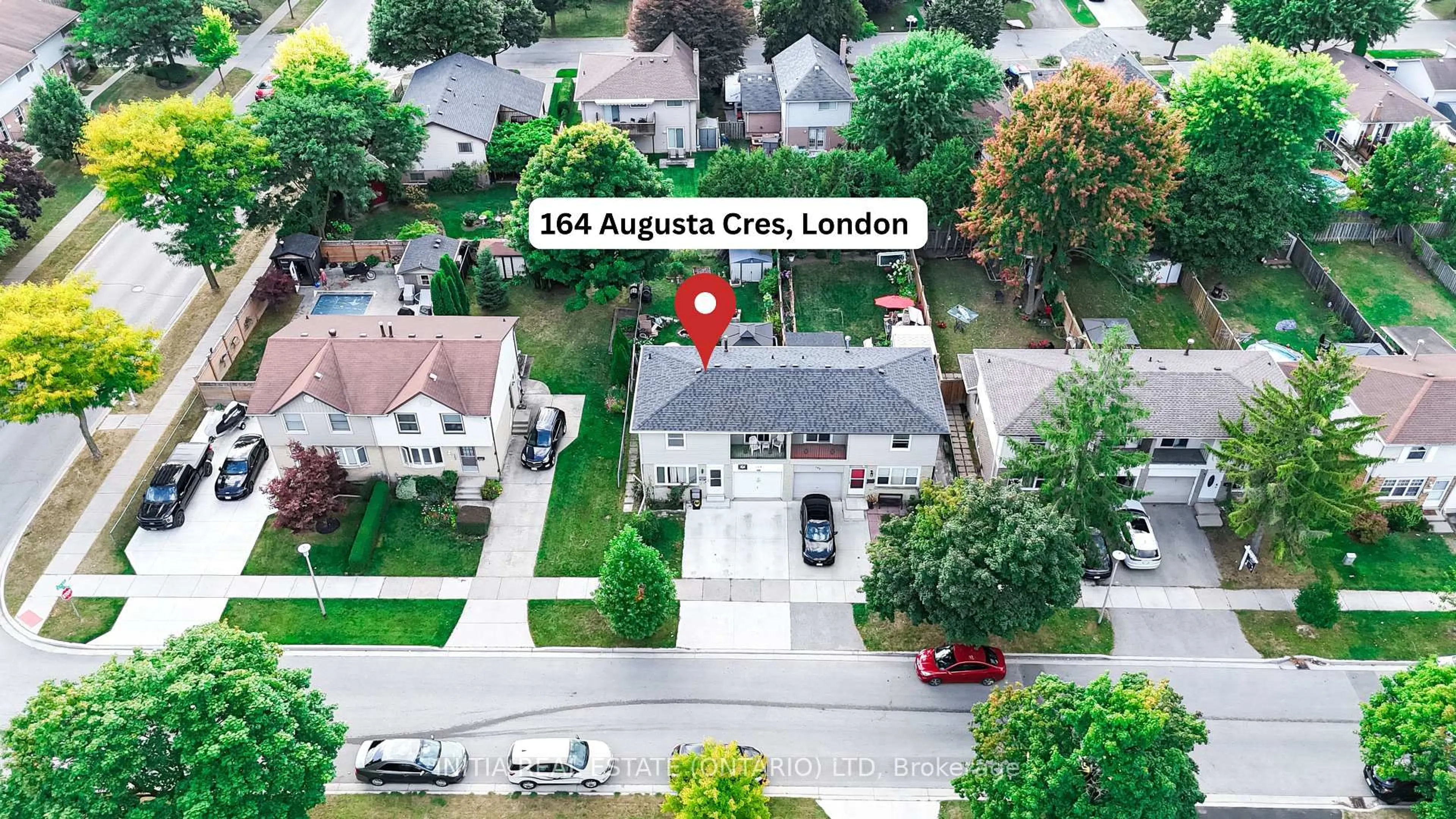 A pic from outside/outdoor area/front of a property/back of a property/a pic from drone, street for 164 Augusta Cres, London South Ontario N6E 2E1