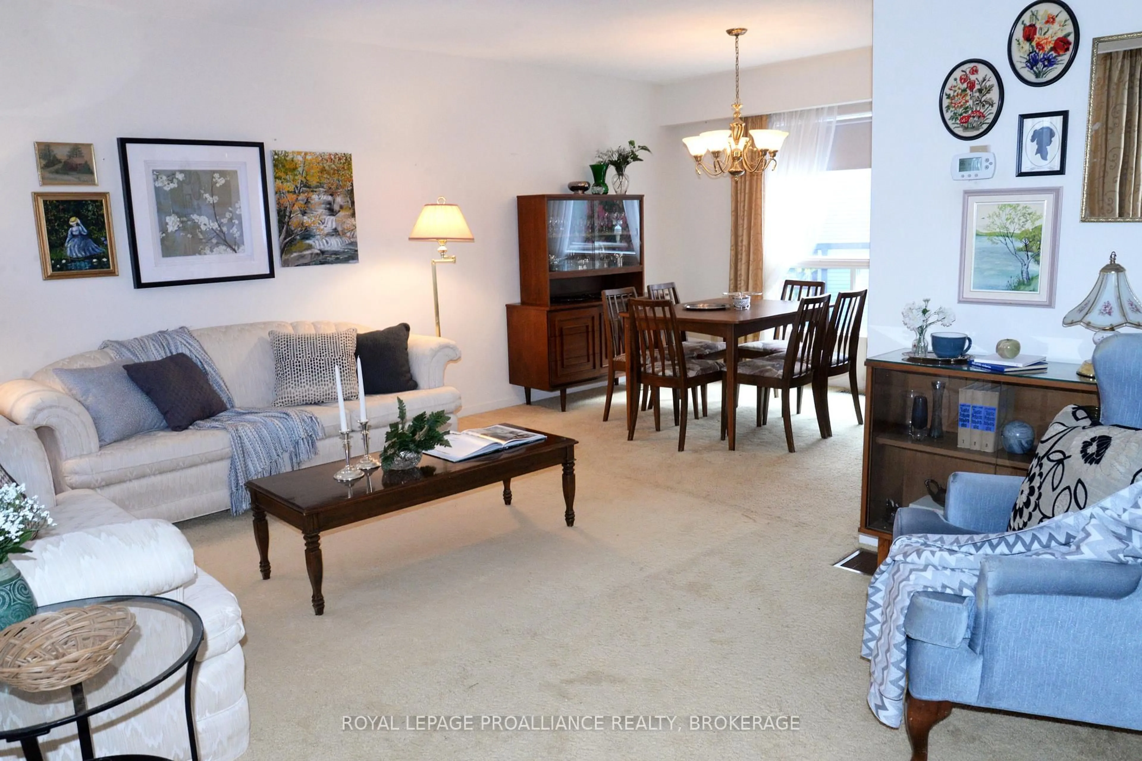 Living room with furniture, unknown for 834 Somerset Cres, Kingston Ontario K7P 1G5