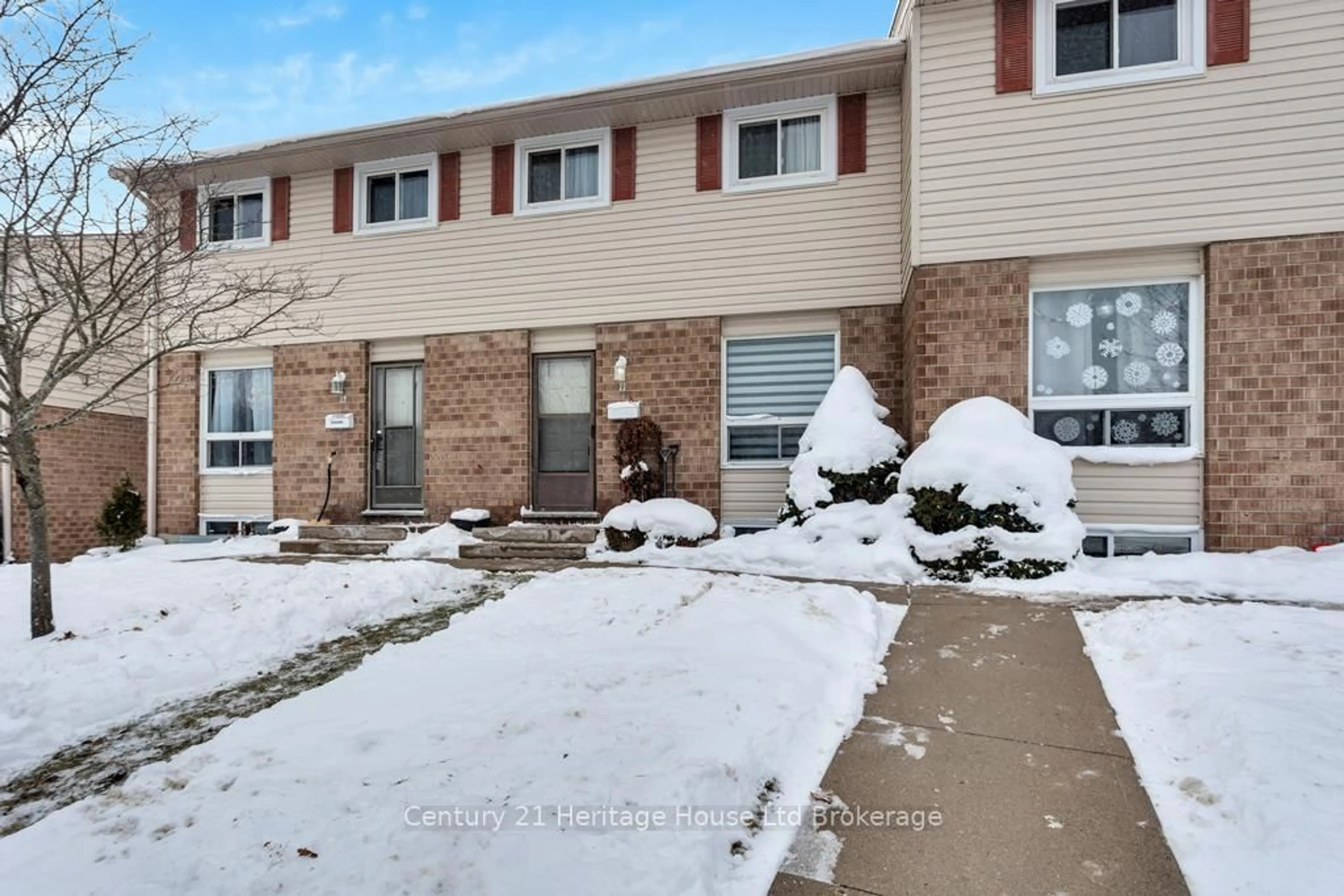 Unknown for 351 Highview Ave #11, London South Ontario N6C 5G5