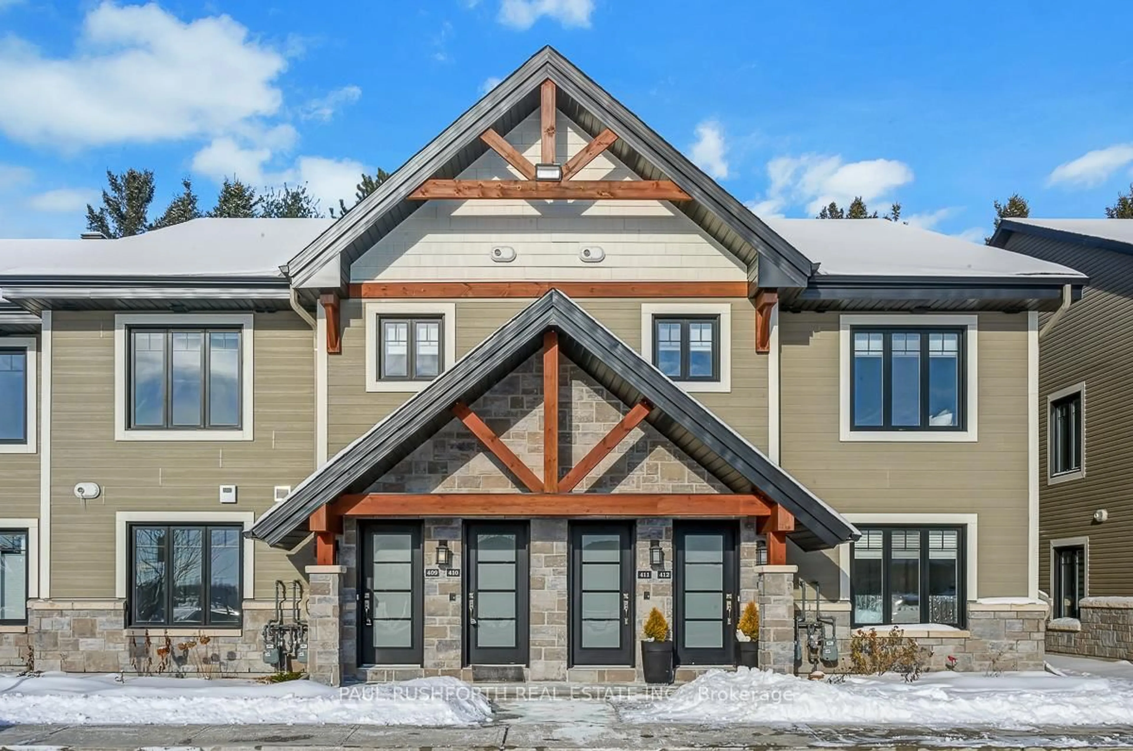 Unknown for 99 ST MORITZ Tr #409, Russell Ontario K0A 1W0