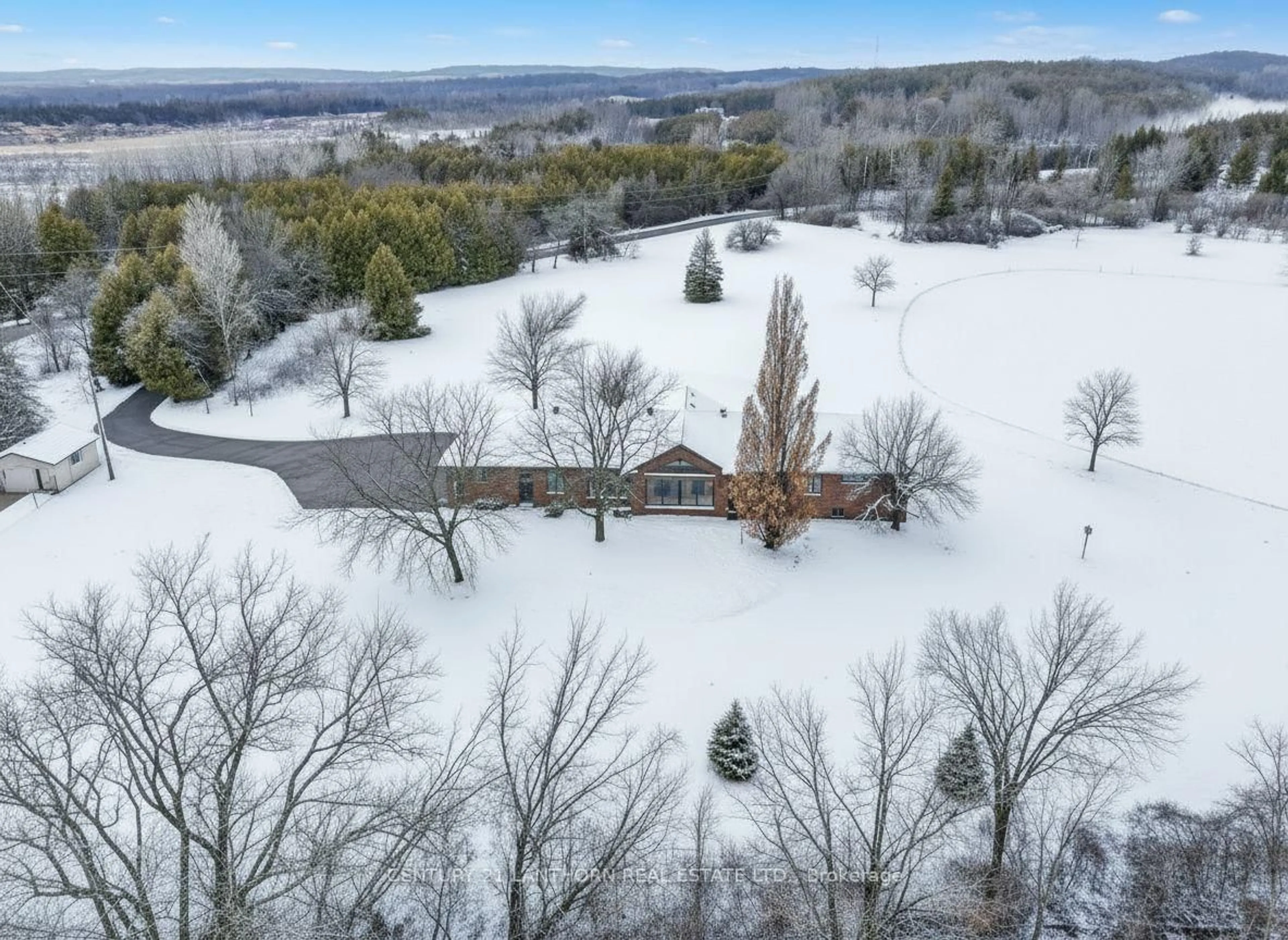 A pic from outside/outdoor area/front of a property/back of a property/a pic from drone, mountain view for 676 Foxton Rd, Belleville Ontario K0K 2Y0