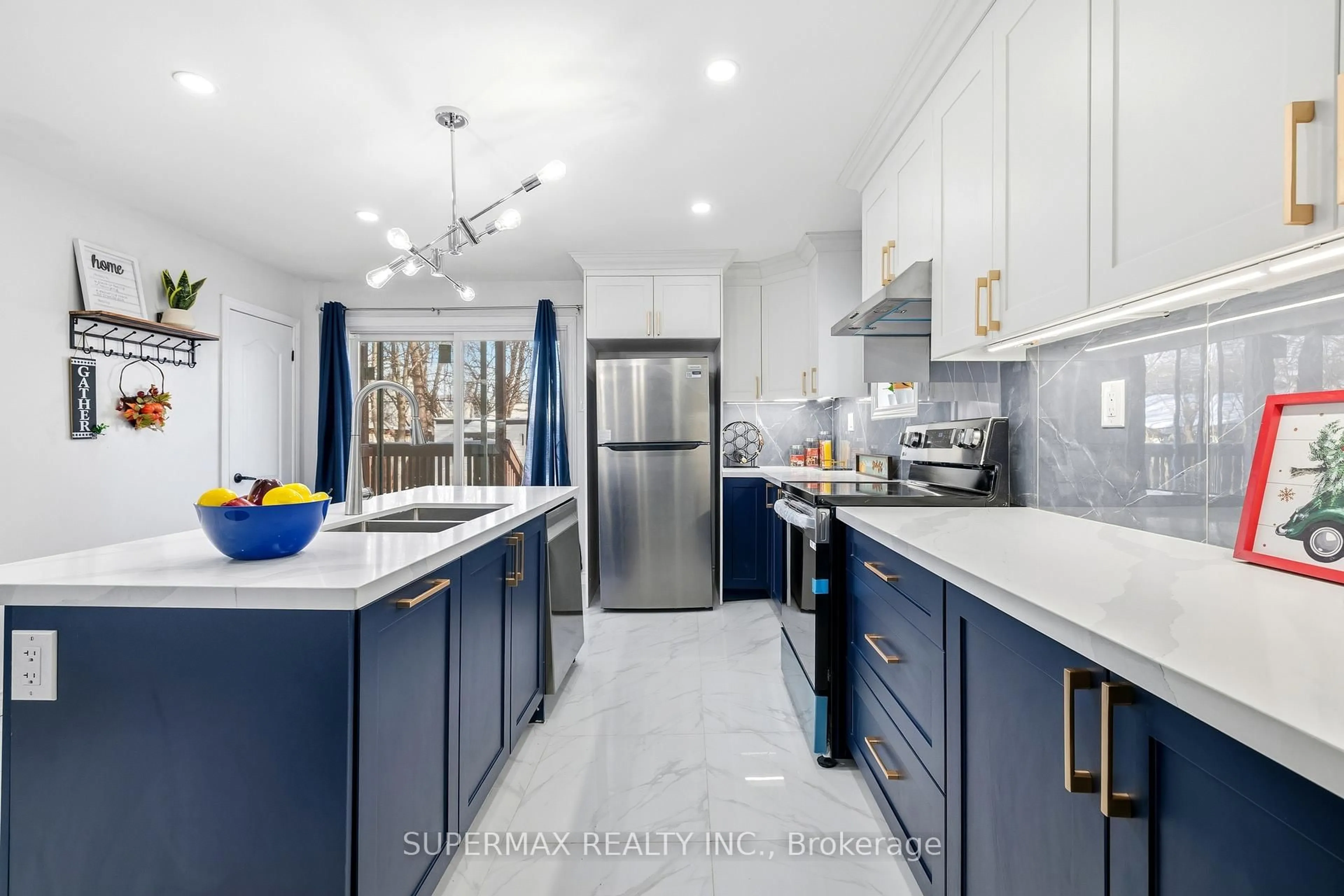 Open concept kitchen, ceramic/tile floor for 156 Brisbin St, London East Ontario N5Z 2M1