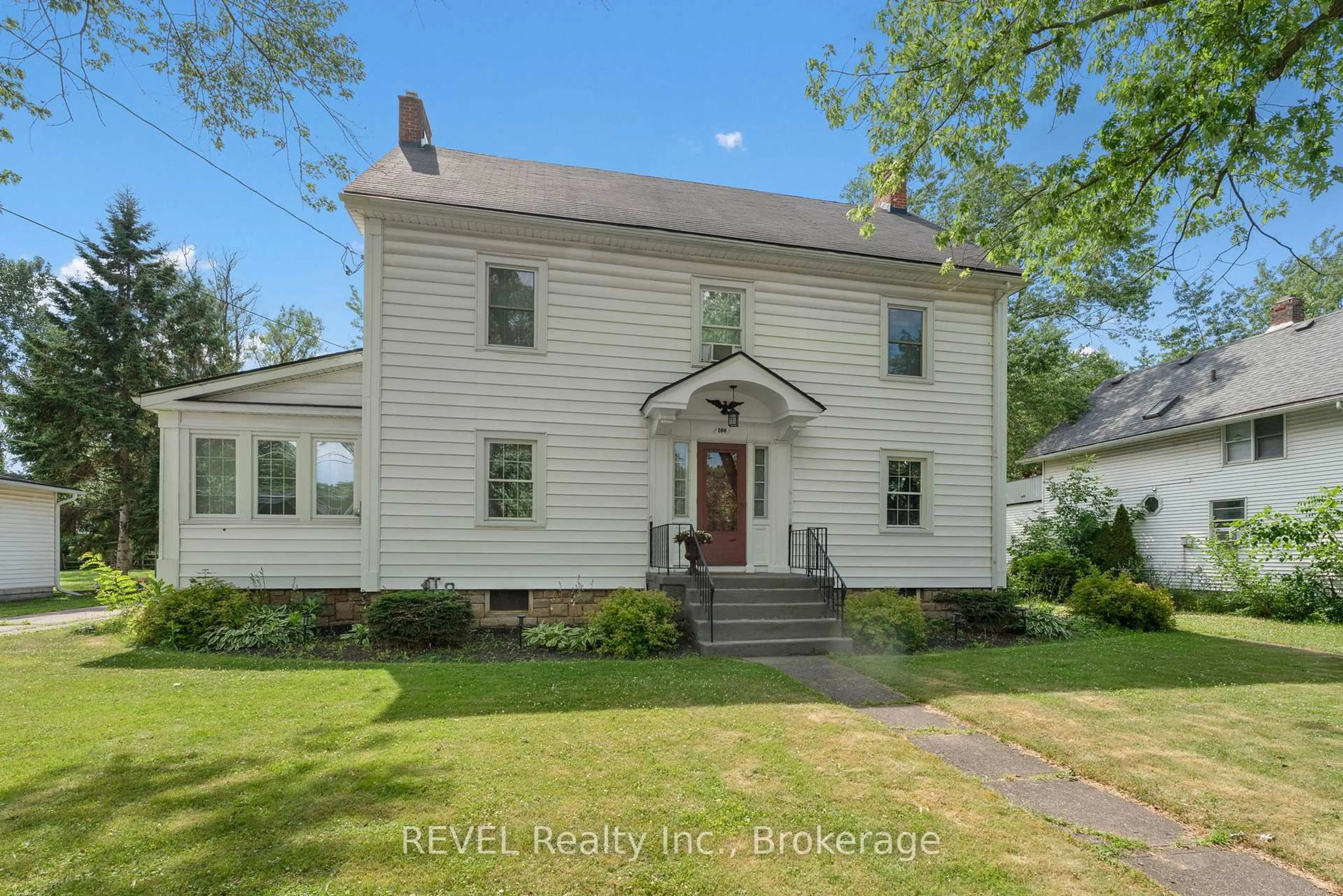 Unknown for 166 North St, Fort Erie Ontario L2A 3R7