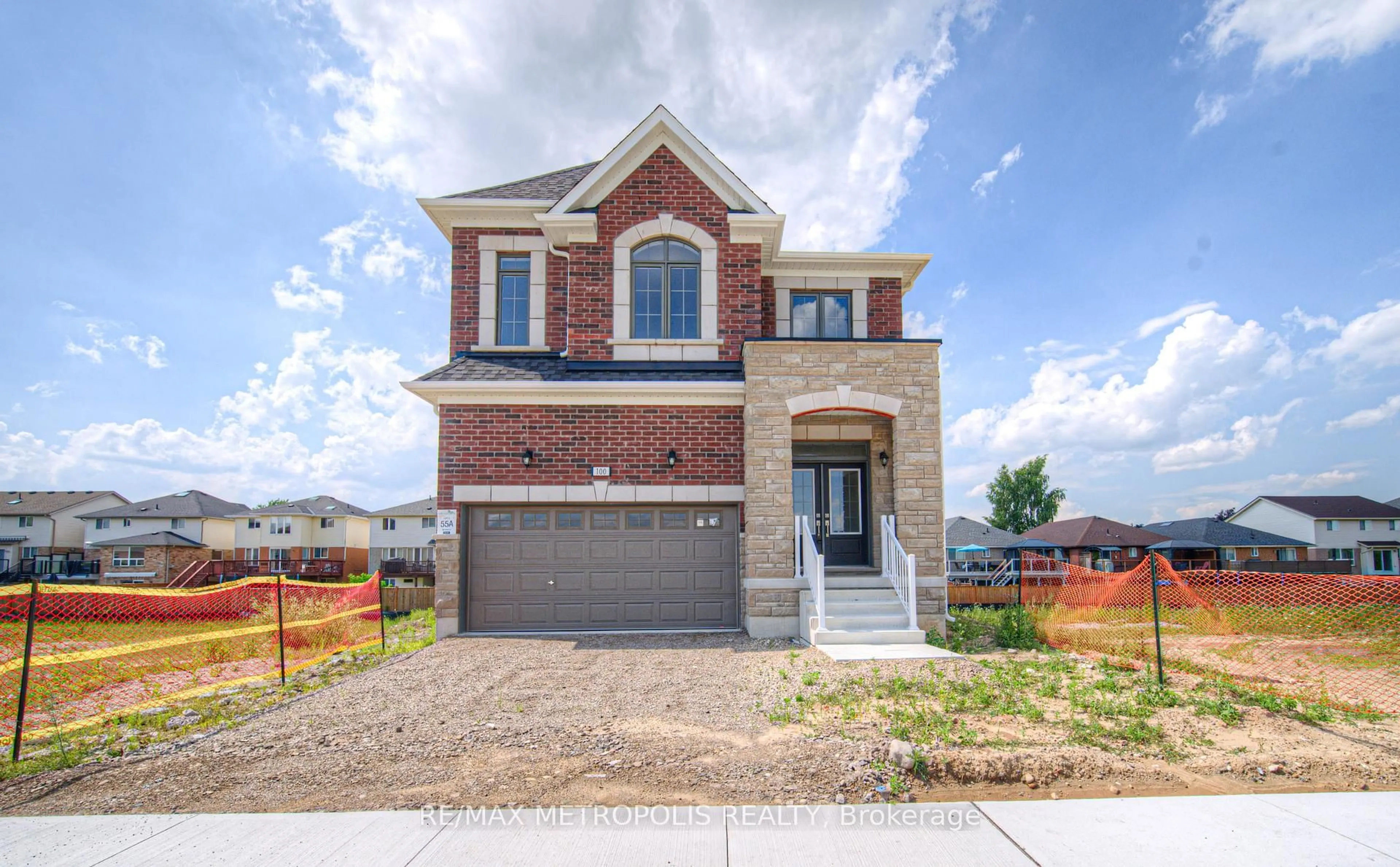 Home with brick exterior material, street for 100 Moss Dr, Cambridge Ontario N1T 0H1