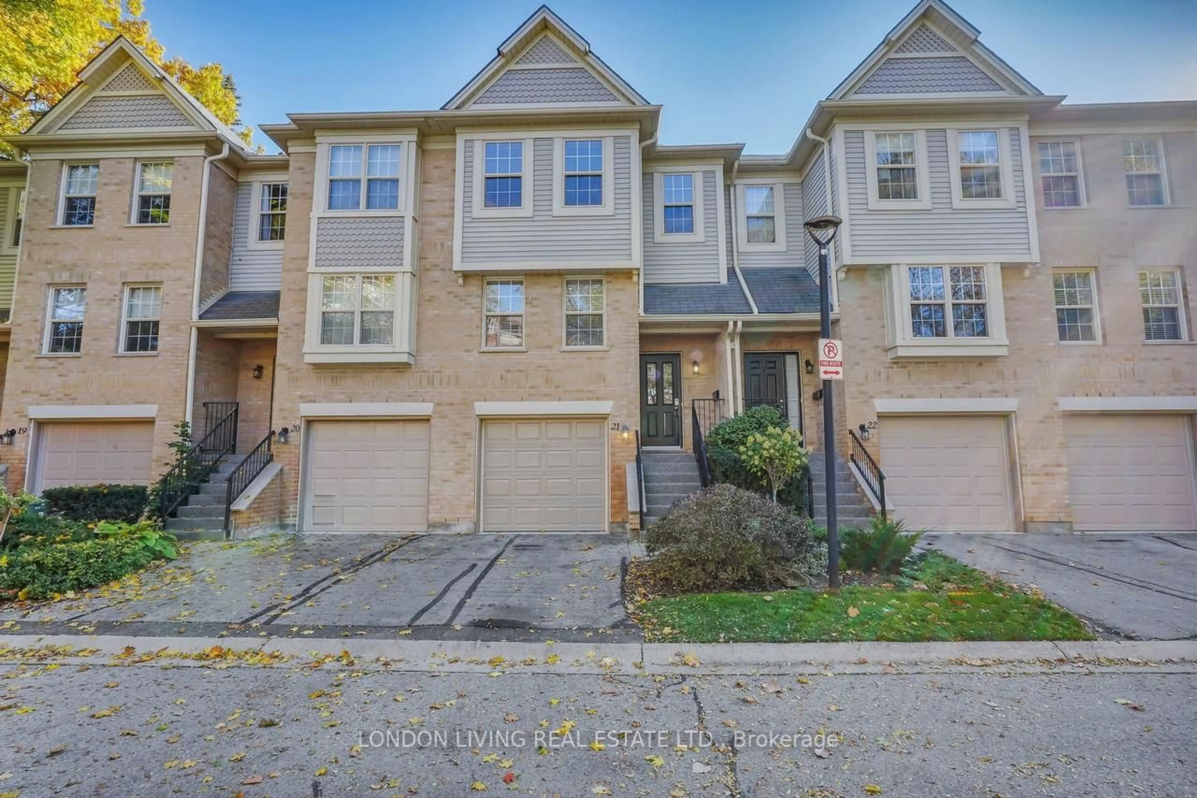 A pic from outside/outdoor area/front of a property/back of a property/a pic from drone, street for 30 Grand Ave #21, London South Ontario N6C 1K8