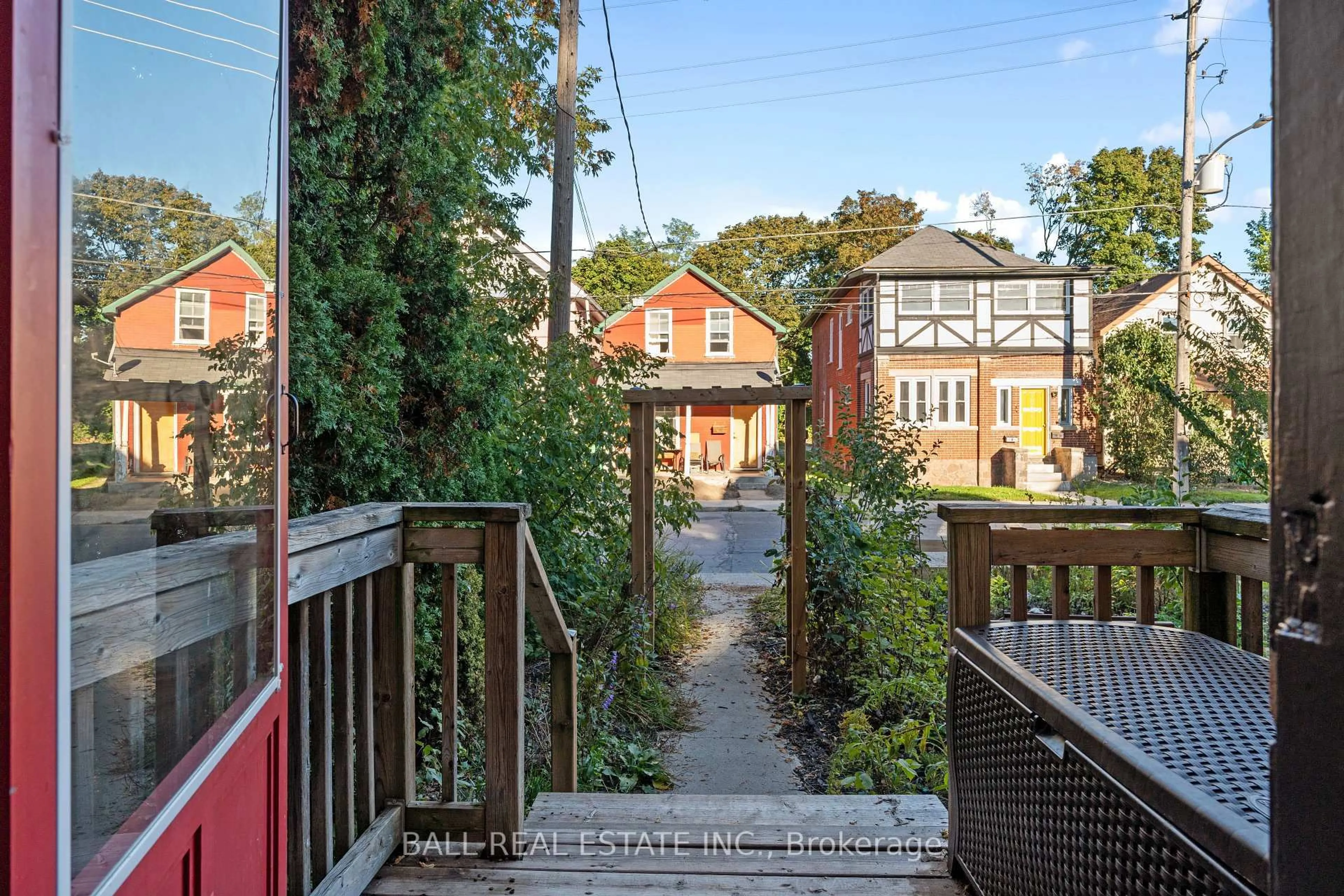 Patio, street for 581 Aylmer St, Peterborough Ontario K9H 3W8