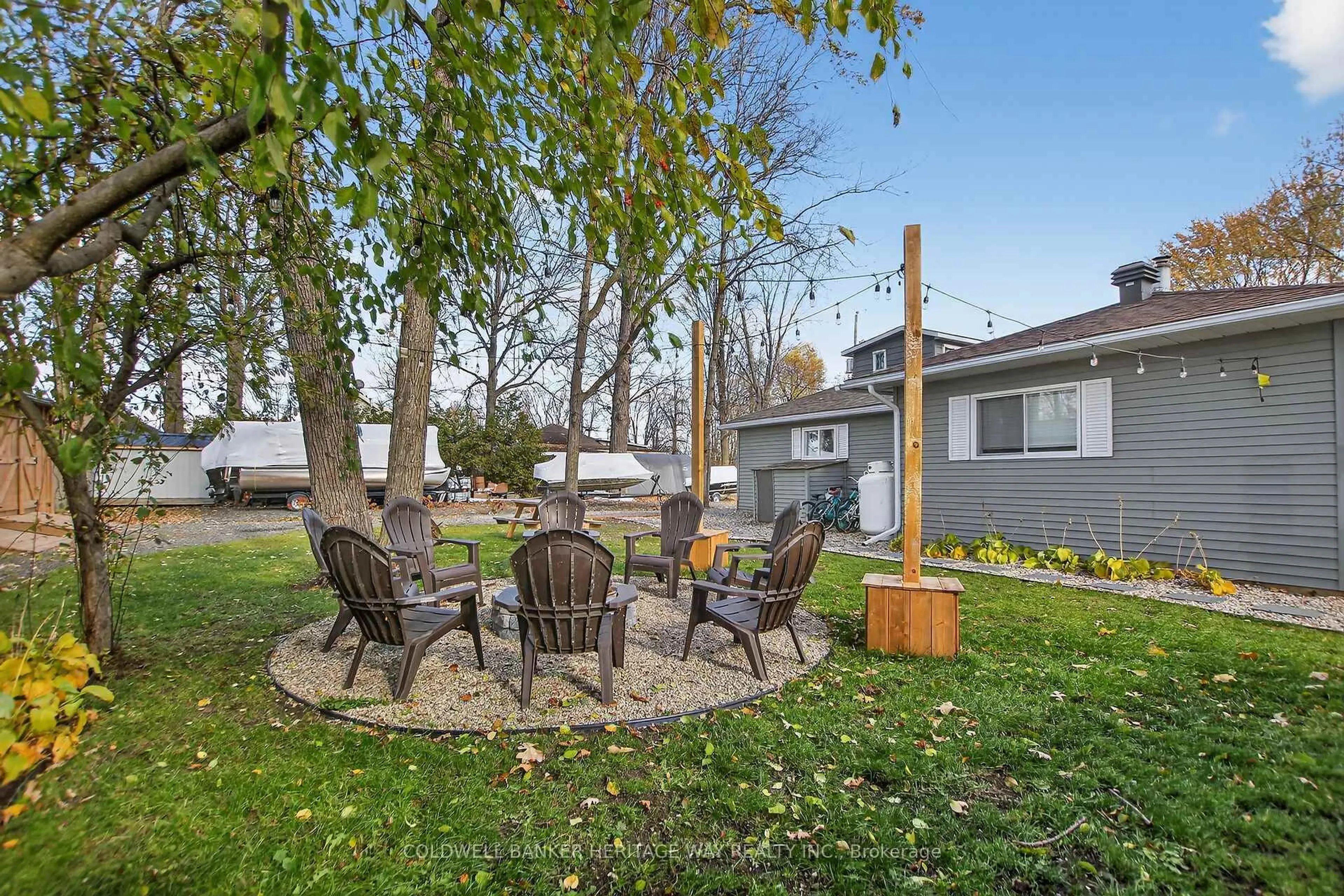 Patio, unknown for 110 Elm Ave, Carleton Place Ontario K7C 0C4