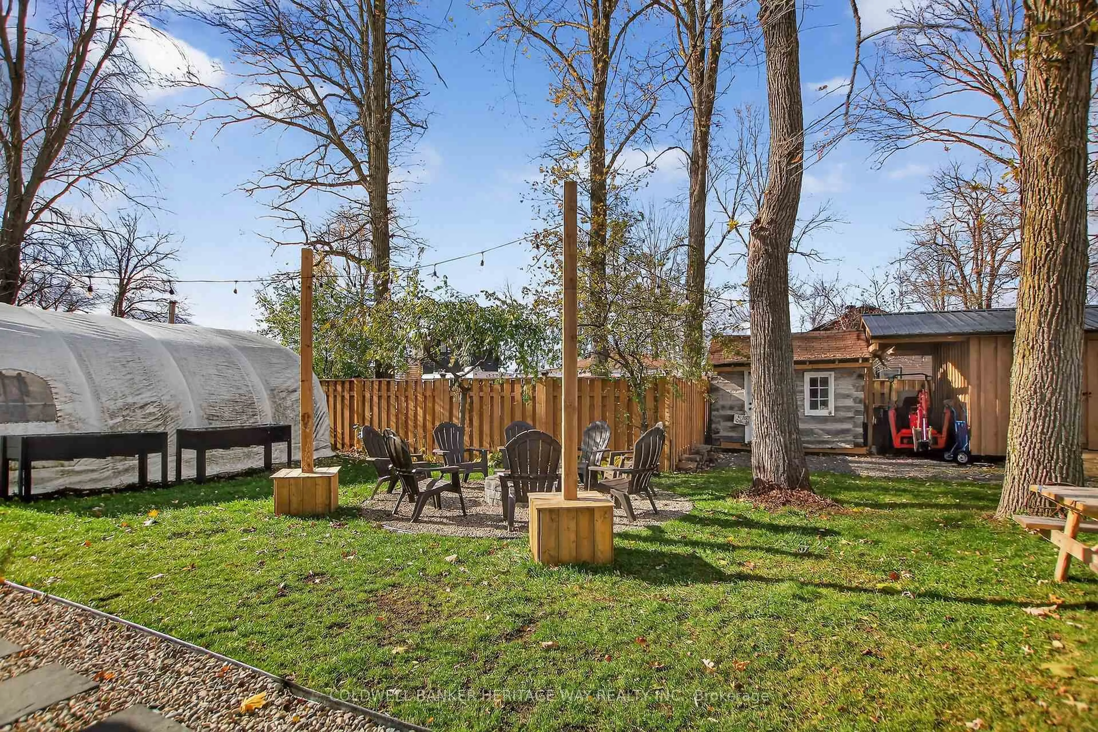 Patio, forest/trees view for 110 Elm Ave, Carleton Place Ontario K7C 0C4