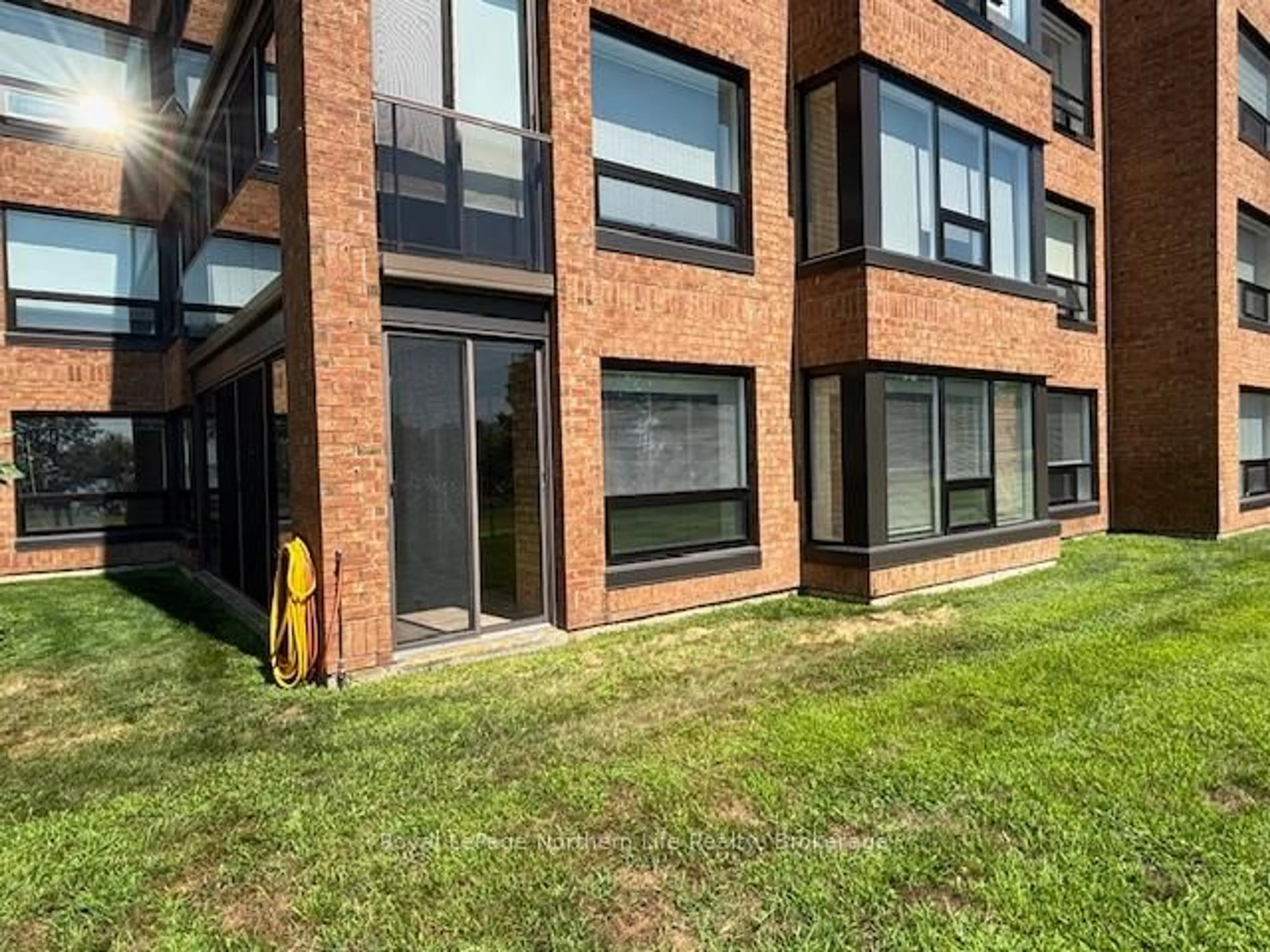 A pic from outside/outdoor area/front of a property/back of a property/a pic from drone, building for 155 Timmins St #114, North Bay Ontario P1B 9K8