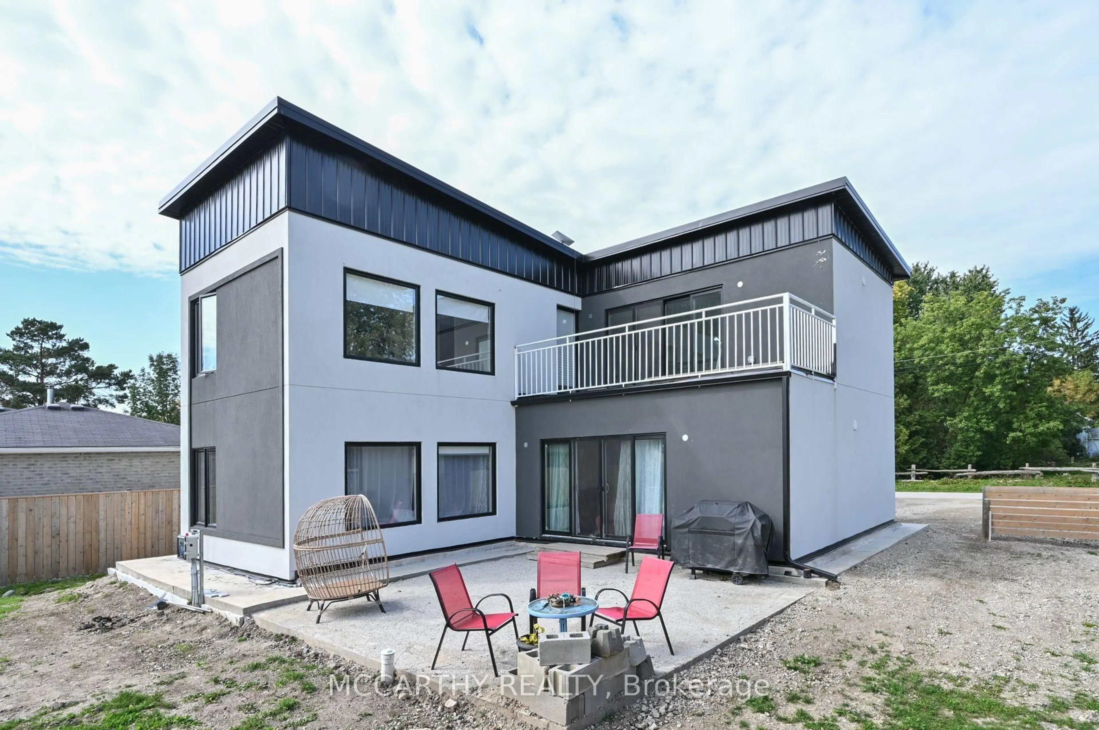 Unknown for 23 Wood St, Wellington North Ontario N0G 1N0