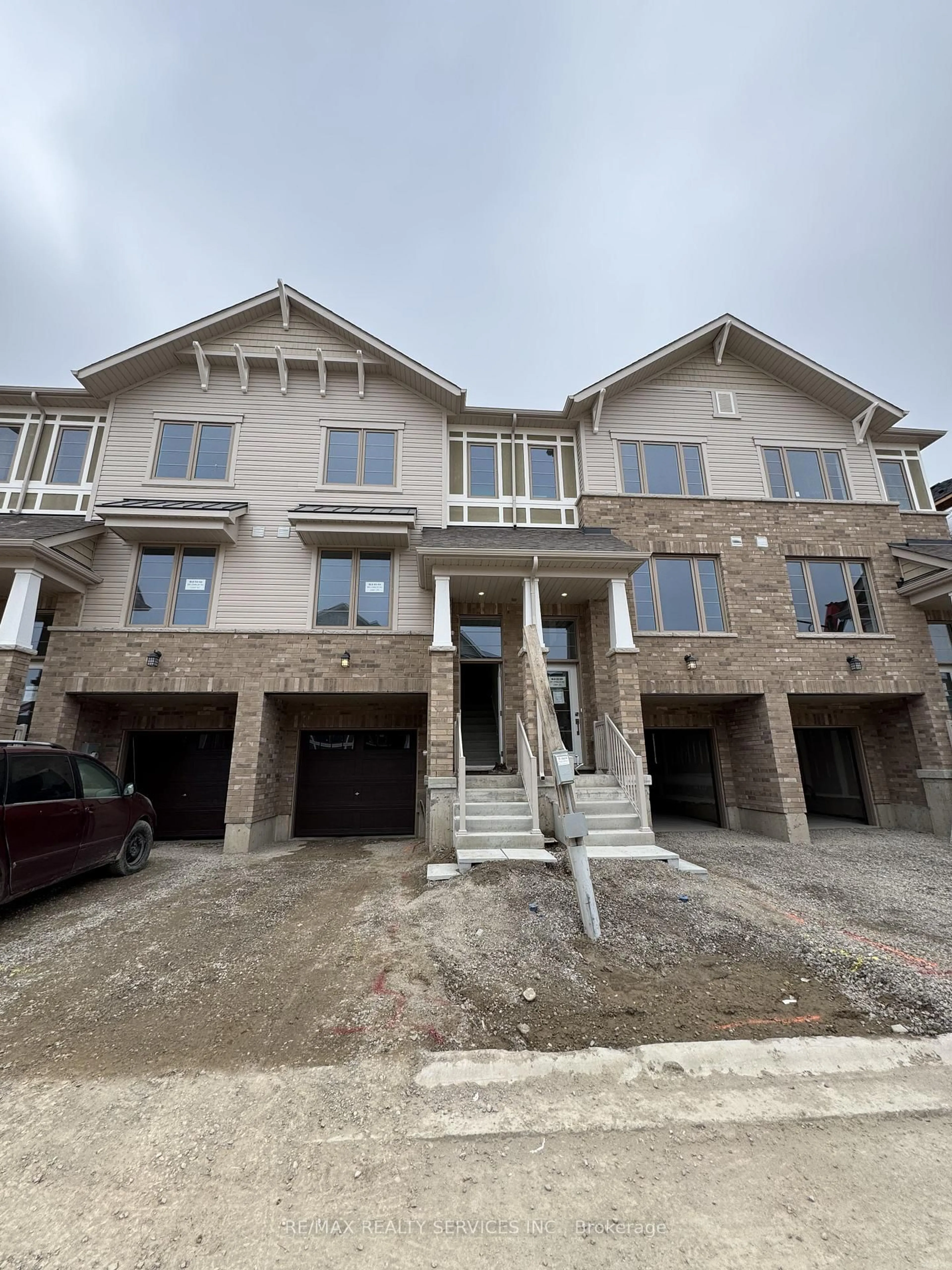 Home with brick exterior material, building for 389 Conklin Rd #29, Brantford Ontario N3T 0Y3