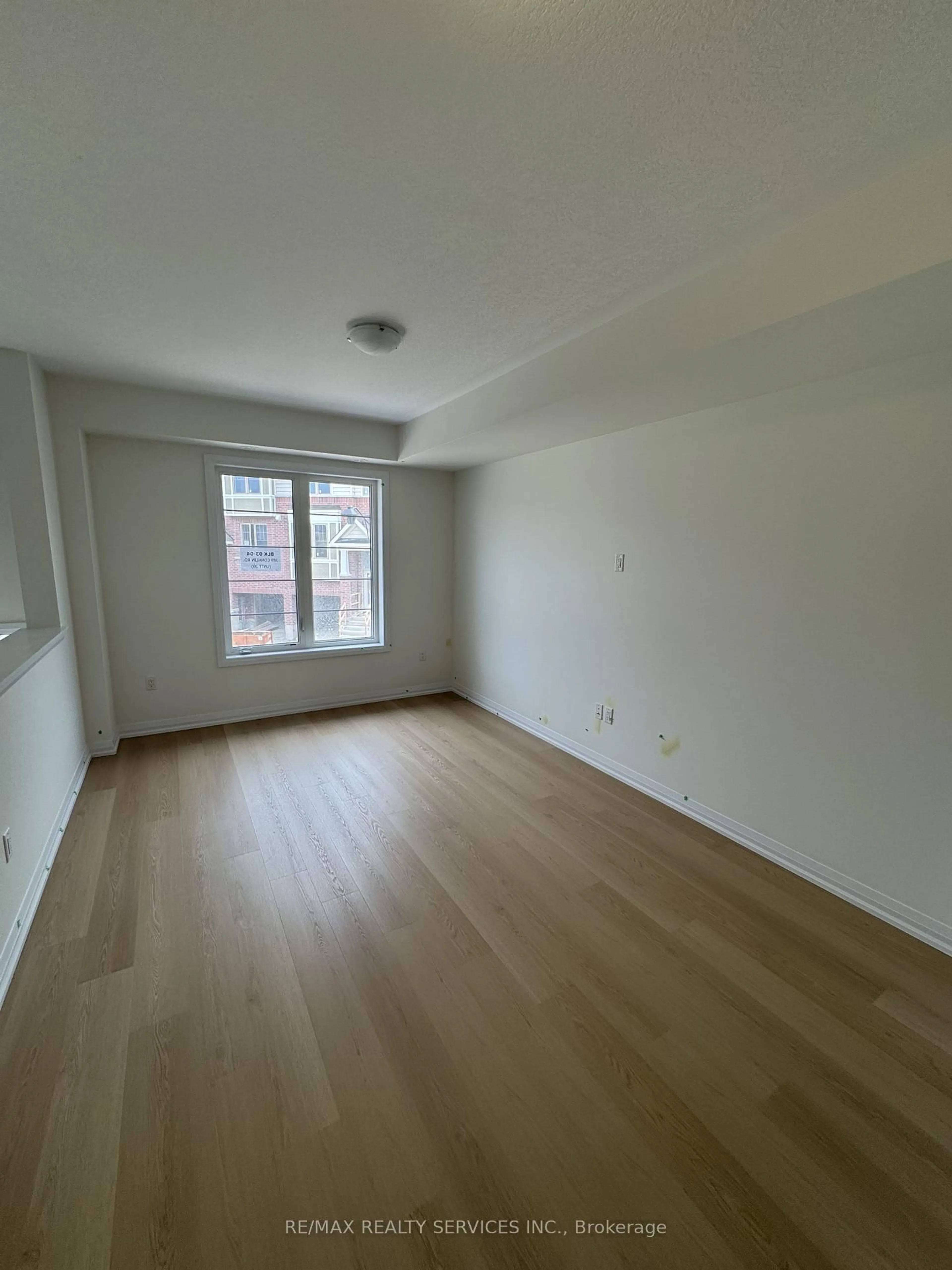 A pic of a room for 389 Conklin Rd #29, Brantford Ontario N3T 0Y3