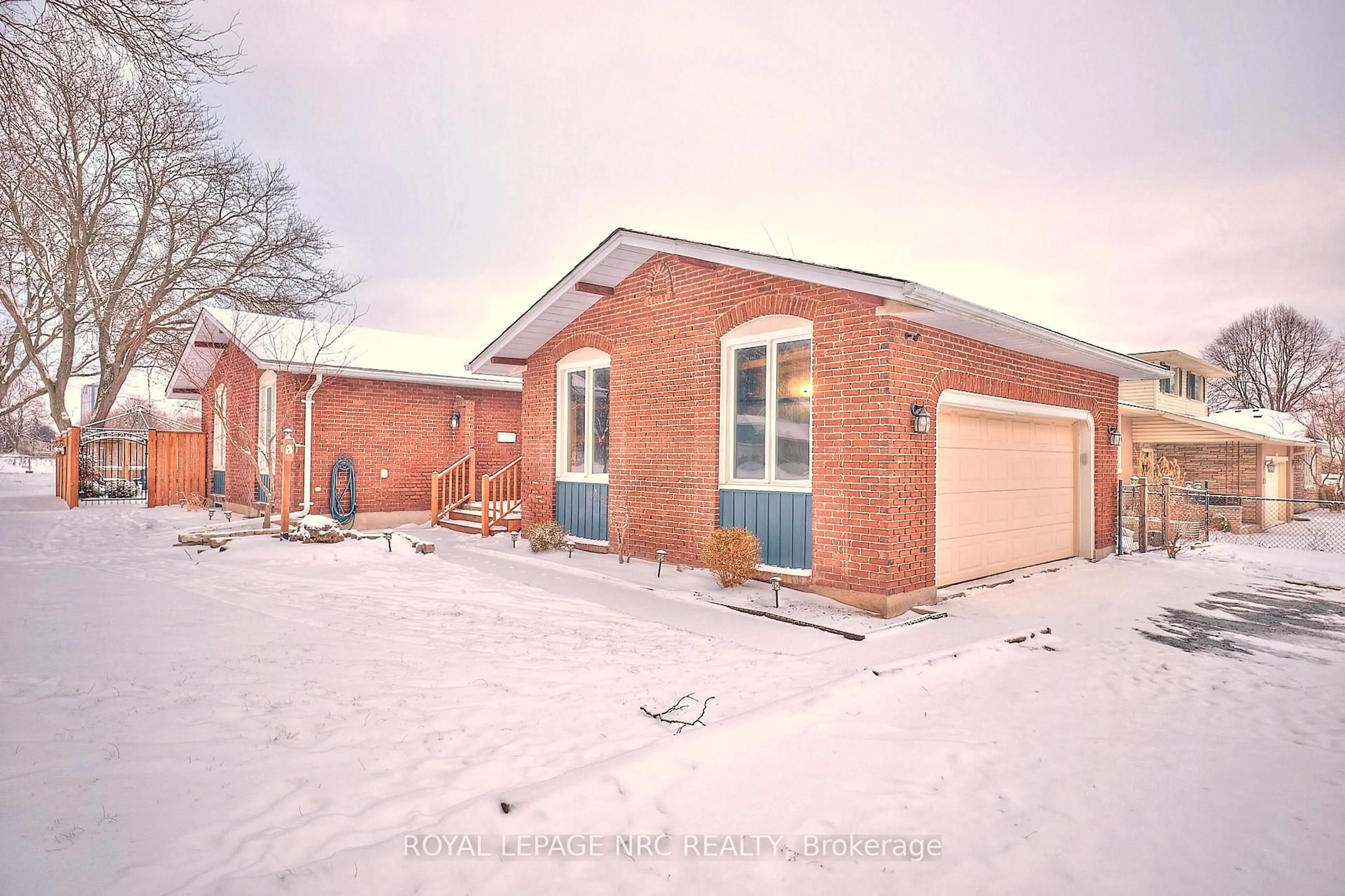 Home with brick exterior material, street for 6796 Stokes St, Niagara Falls Ontario L2G 2H1
