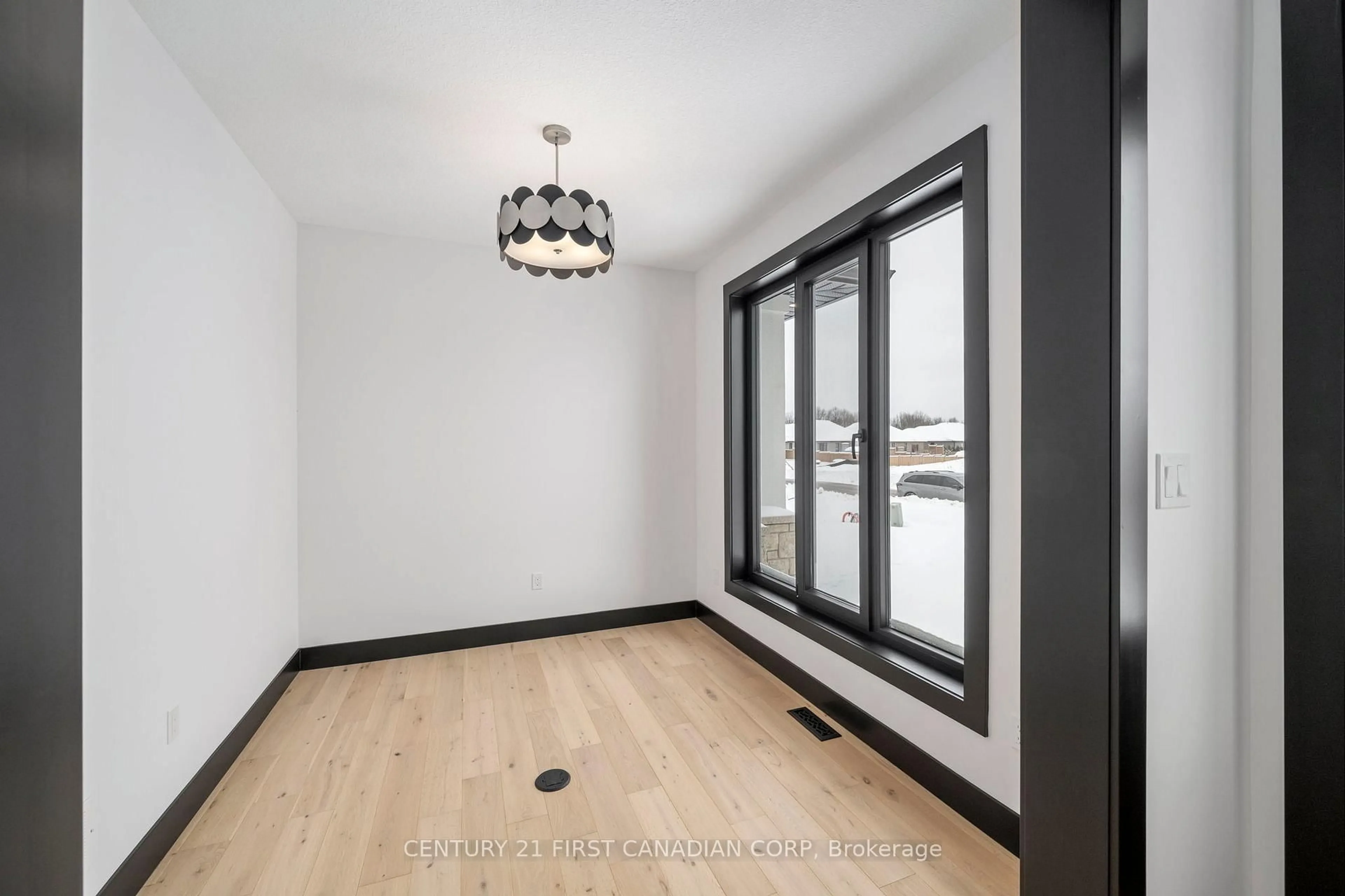 Indoor entryway for 263 Foxborough Pl, Thames Centre Ontario N0M 2P0