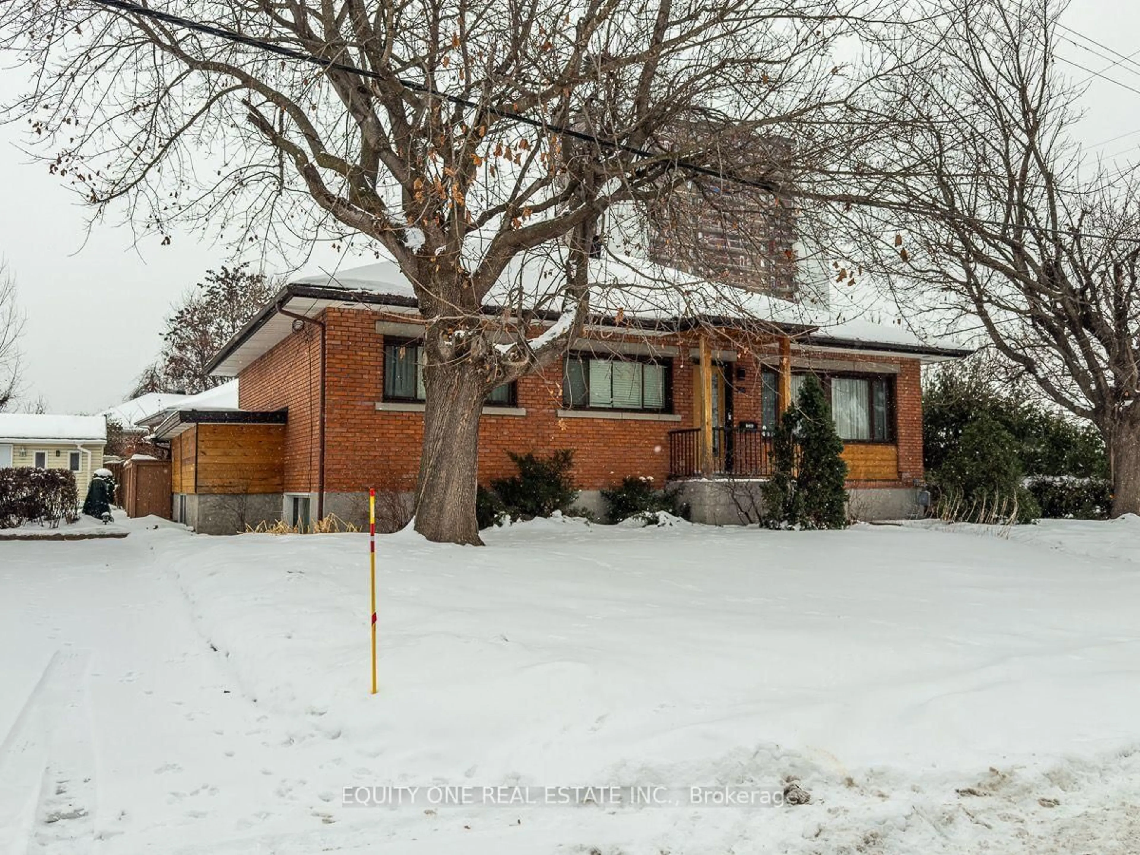 Home with brick exterior material, street for 366 Maria Goretti Circ, Ottawa Ontario K1L 7K8