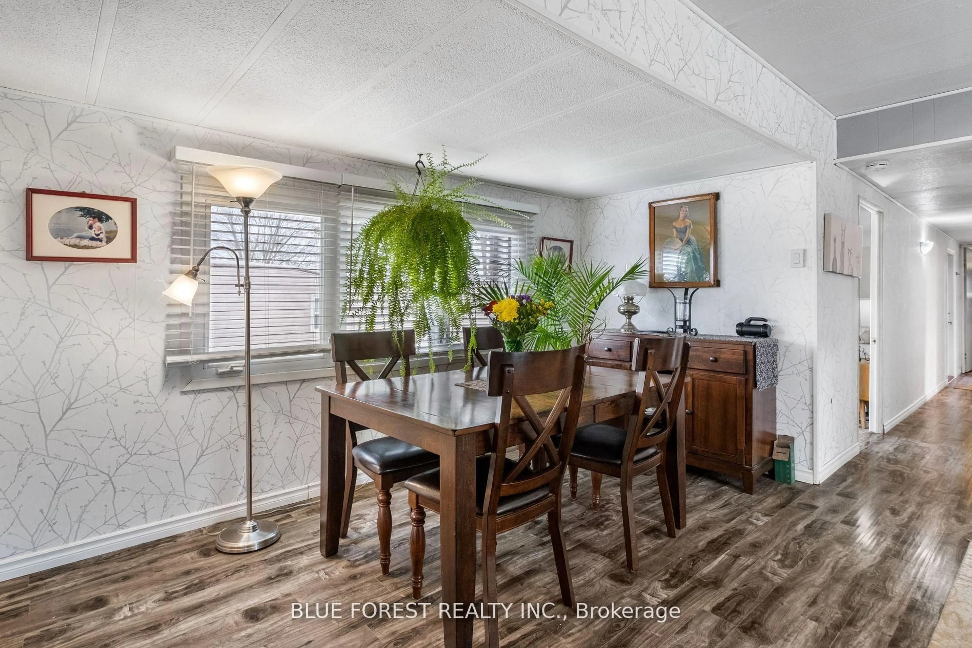 Dining room, unknown for 3100 Dorchester Rd #88, Thames Centre Ontario N0L 1G5