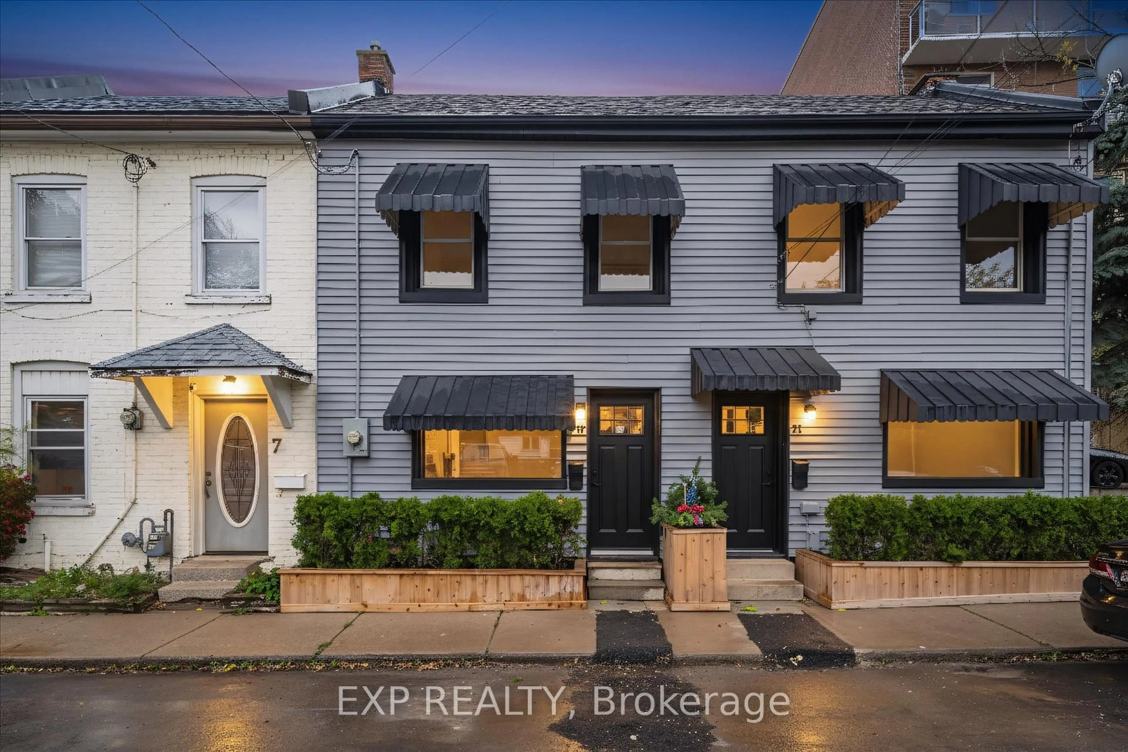 Home with brick exterior material, street for 9 Ford St, Hamilton Ontario L8N 2P4