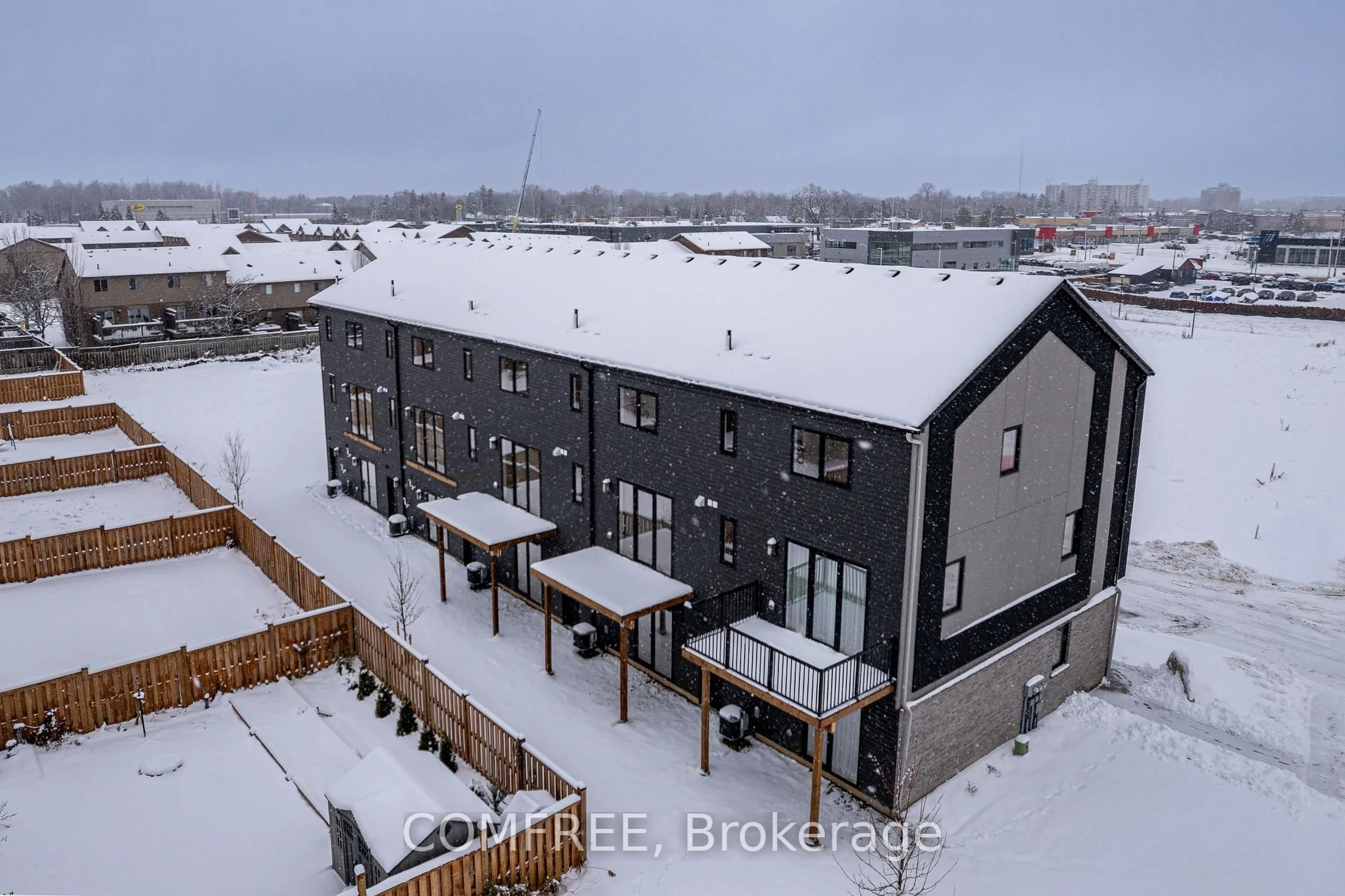 A pic from outside/outdoor area/front of a property/back of a property/a pic from drone, unknown for 3090 Petty Rd #2, London South Ontario N6L 0H3