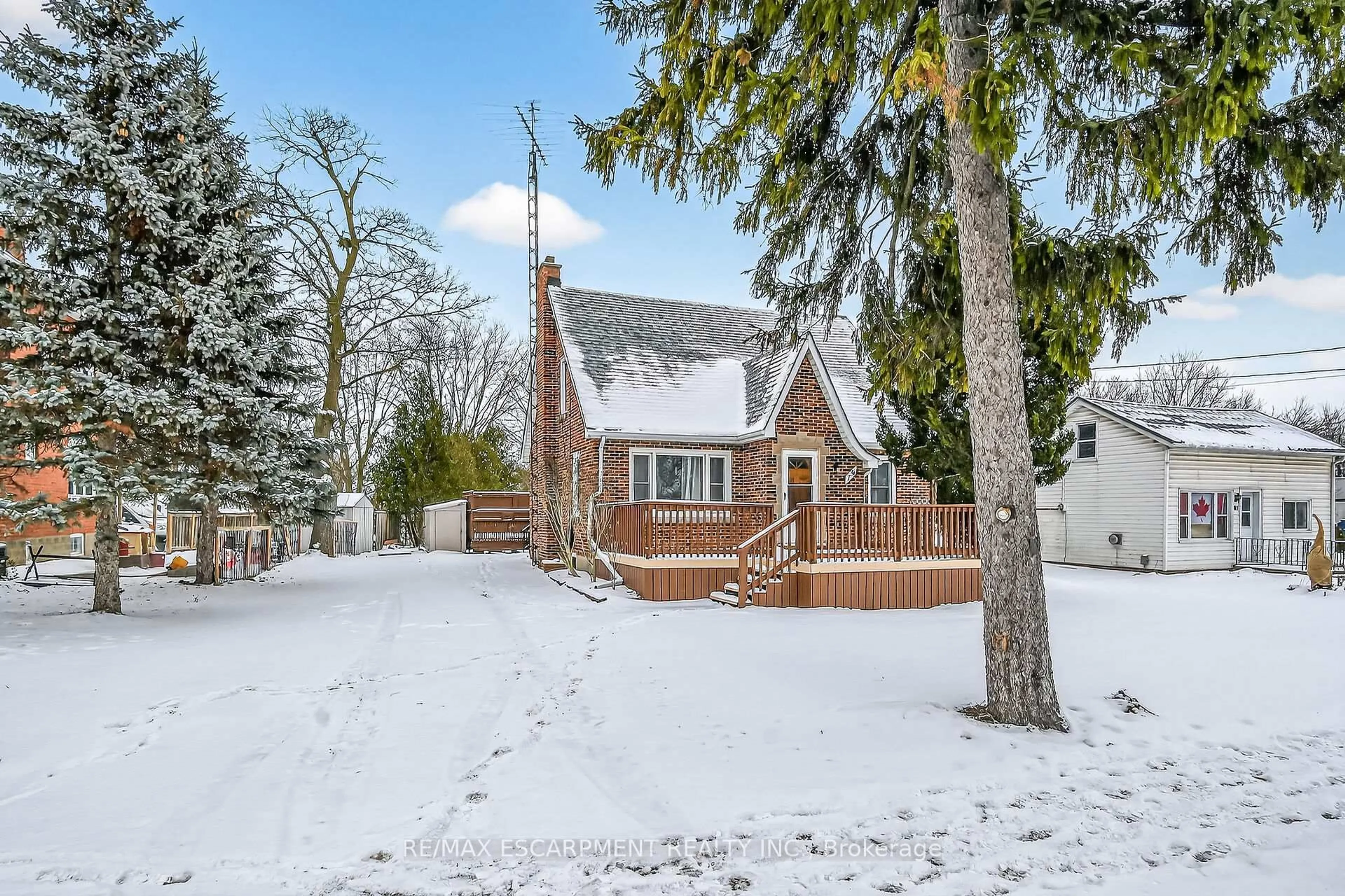 Unknown for 79 Main St, Haldimand Ontario N0A 1H0