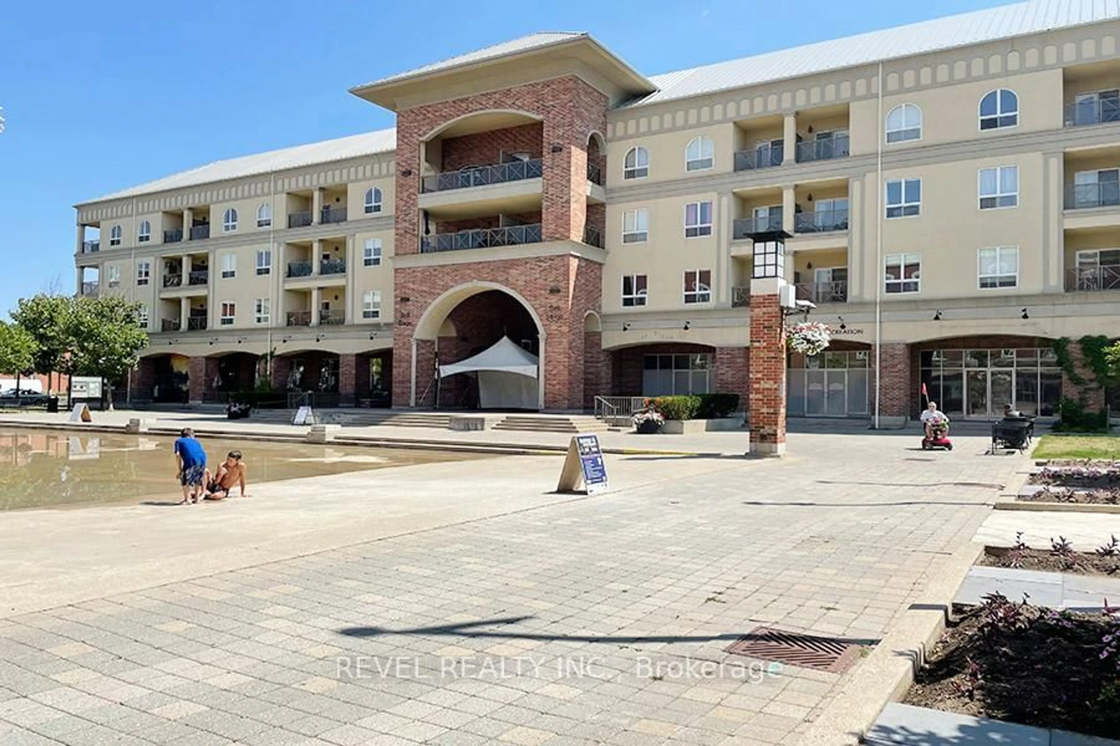 Unknown for 150 Colborne St #403, Brantford Ontario N3T 2G7