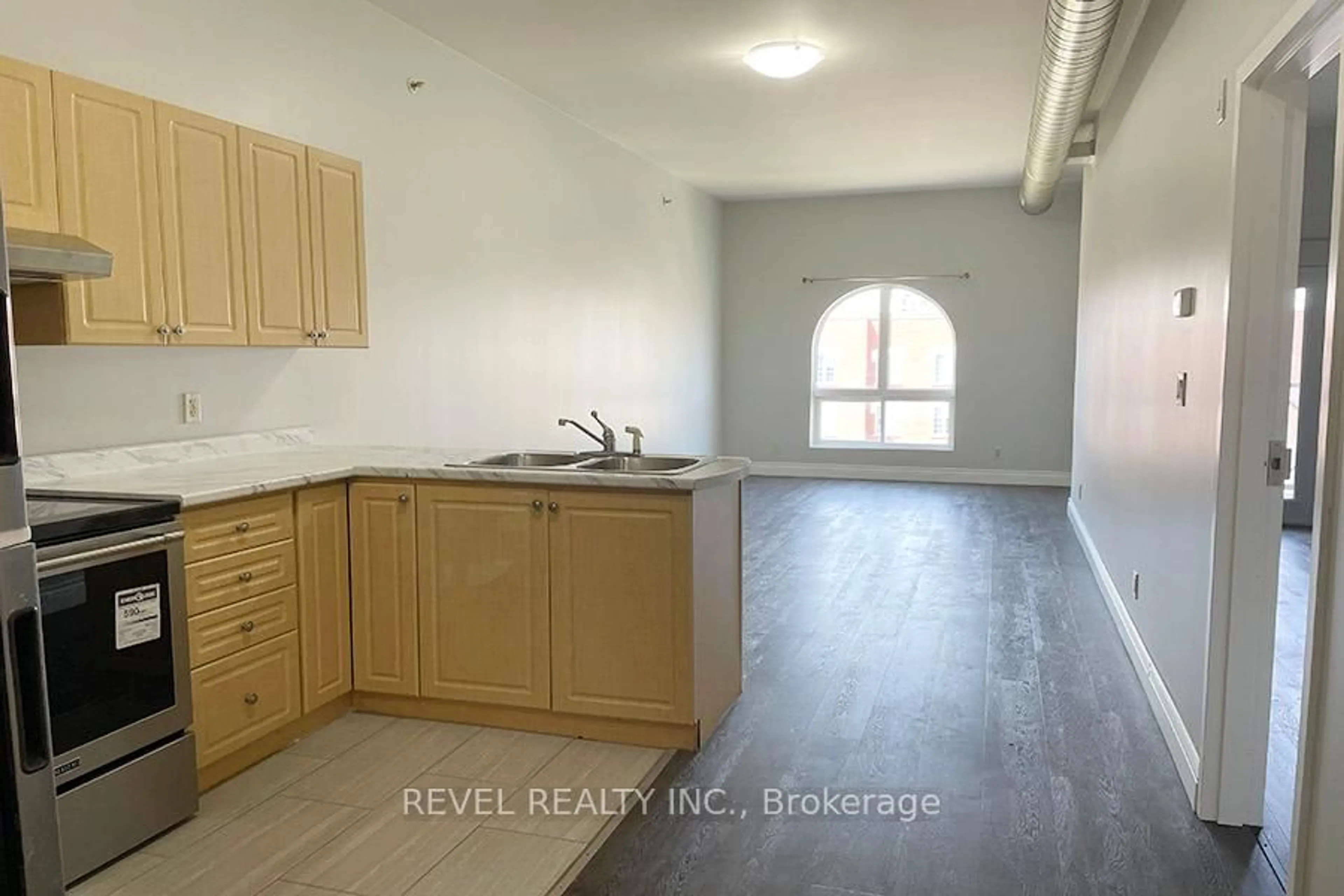 A pic of a room for 150 Colborne St #403, Brantford Ontario N3T 2G7