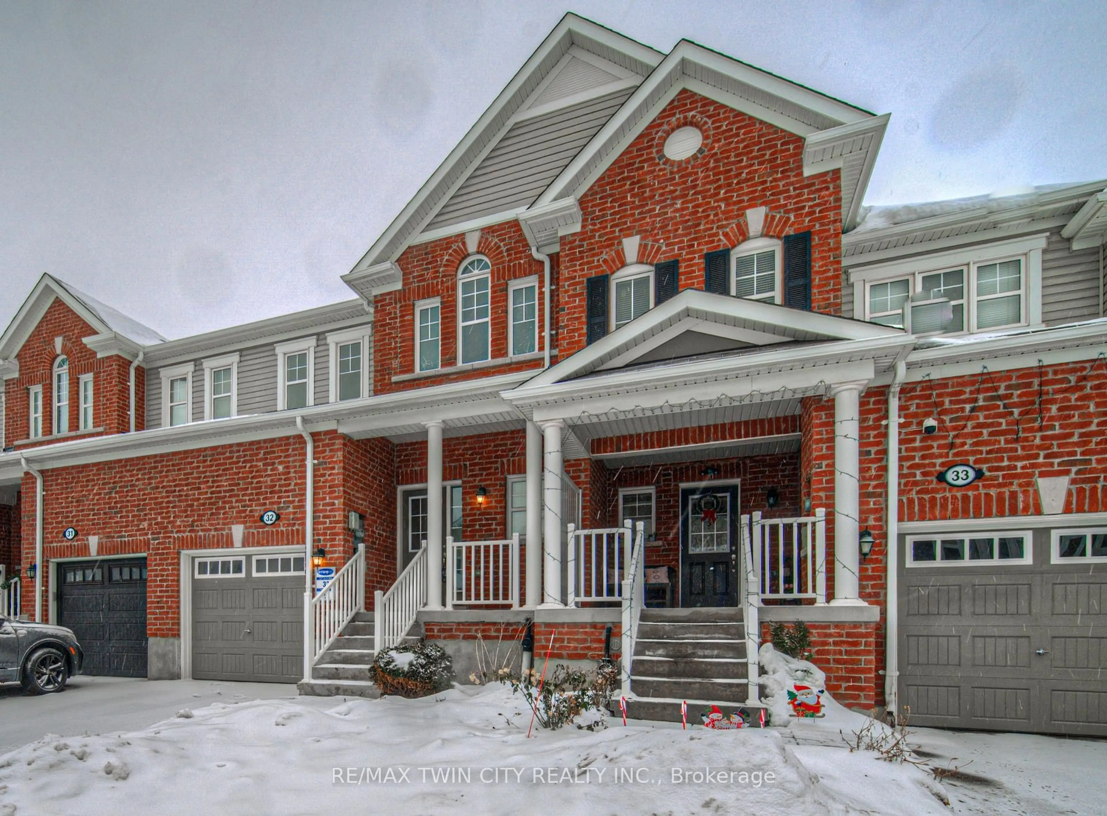 Home with brick exterior material, street for 19 Ridge Rd #32, Cambridge Ontario N3E 0C7