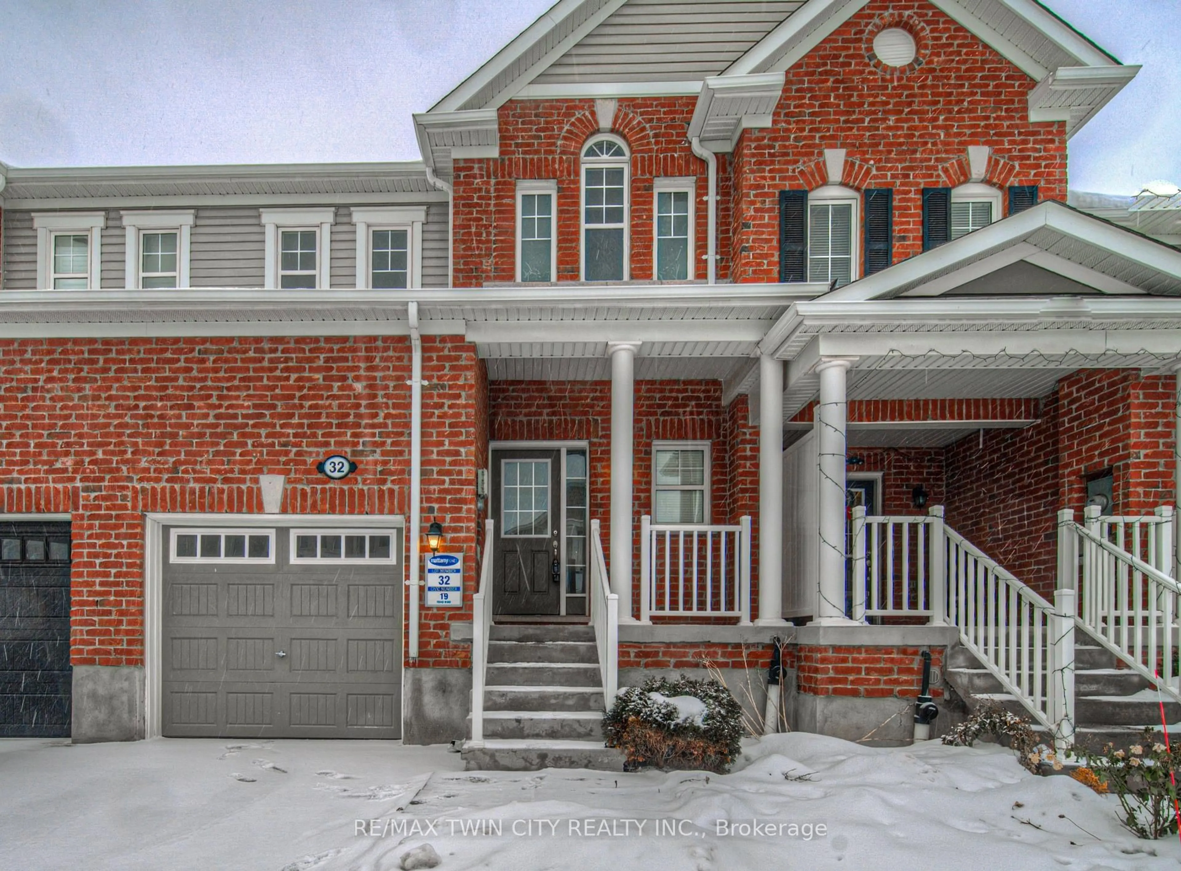 Home with brick exterior material, street for 19 Ridge Rd #32, Cambridge Ontario N3E 0C7