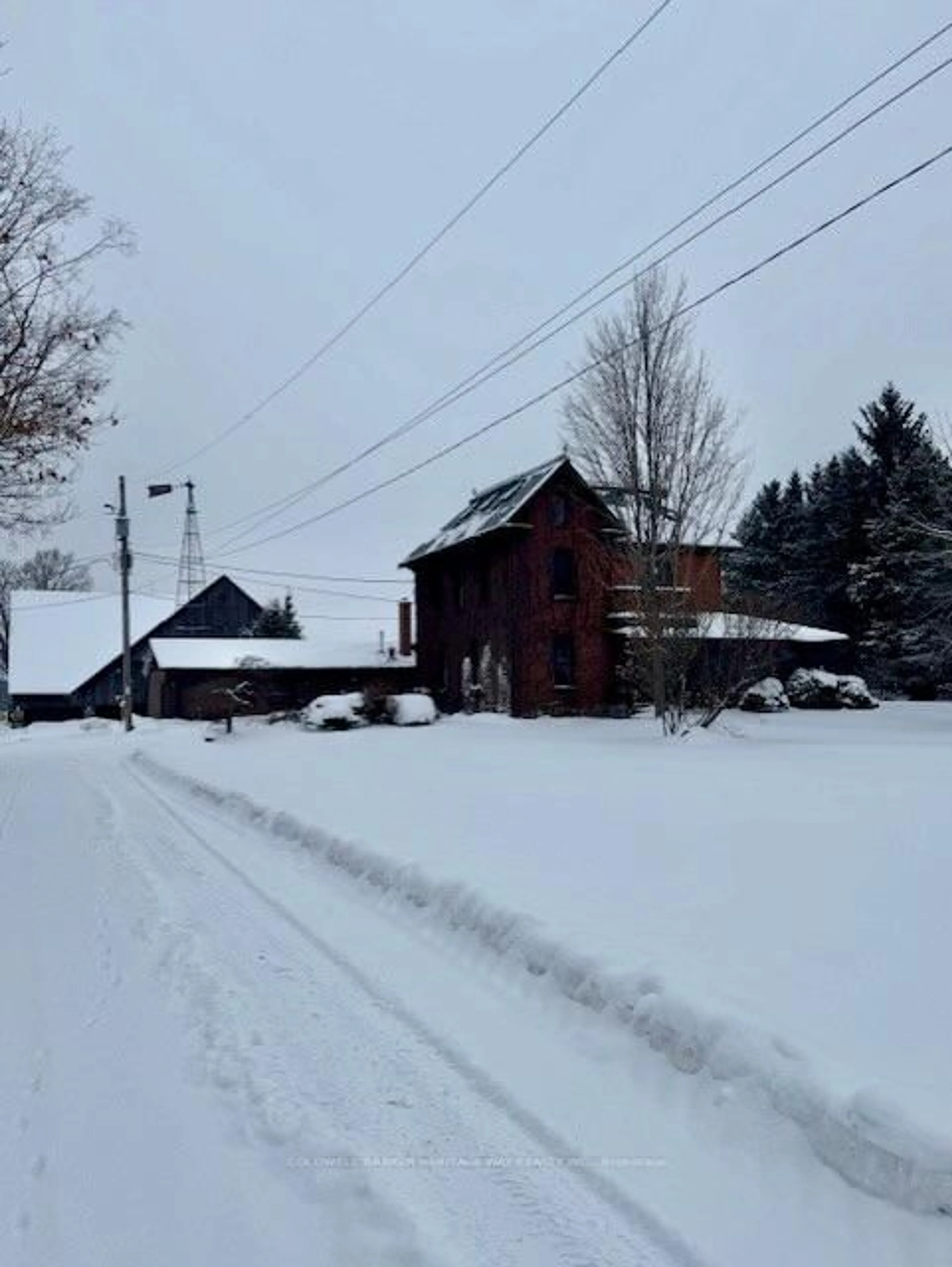 Shed for 1276 9th Line, Carleton Place Ontario K7C 0V9