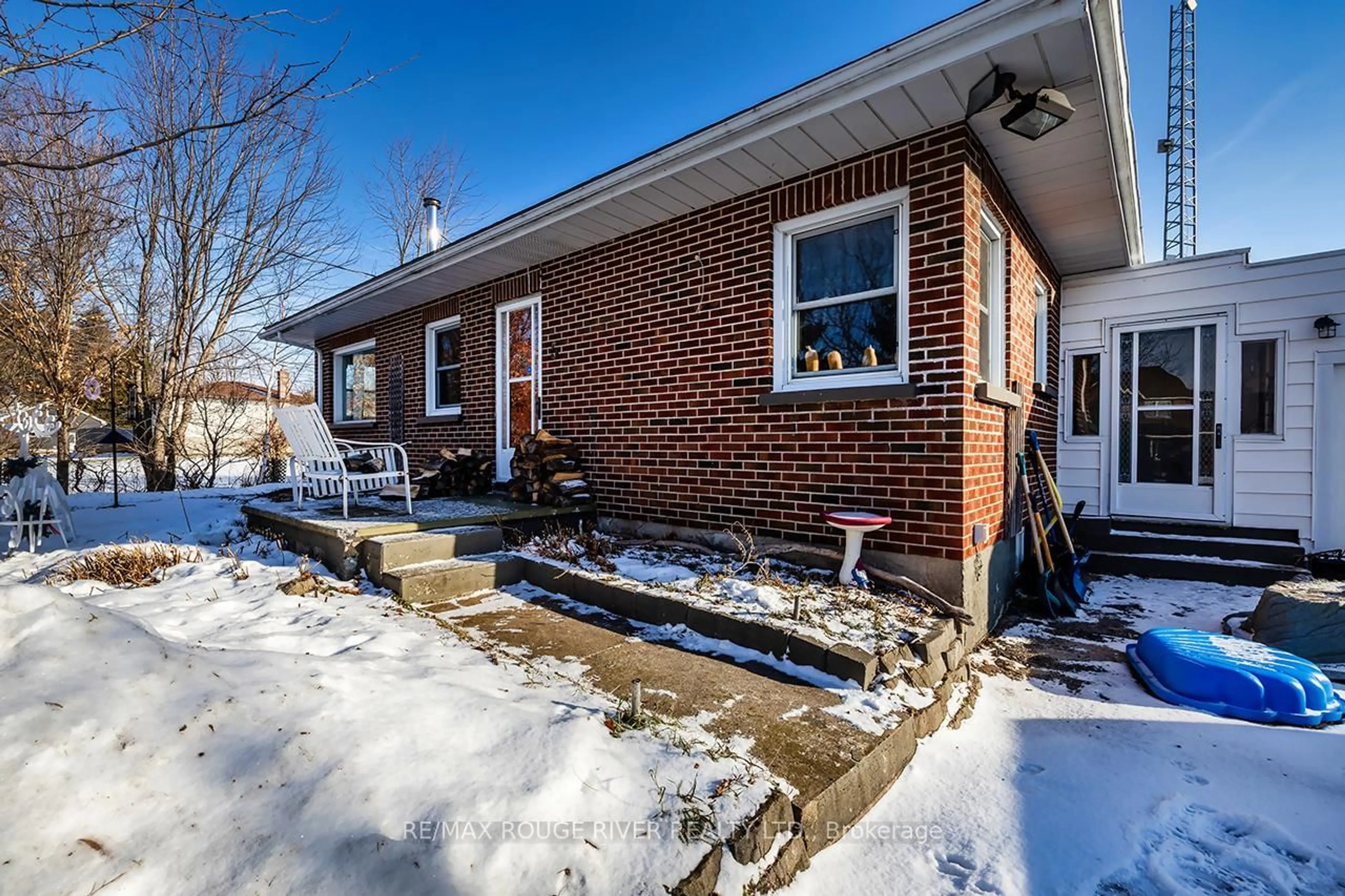 Home with brick exterior material, street for 3989 Mcintosh Rd, Hamilton Township Ontario K9A 4J9
